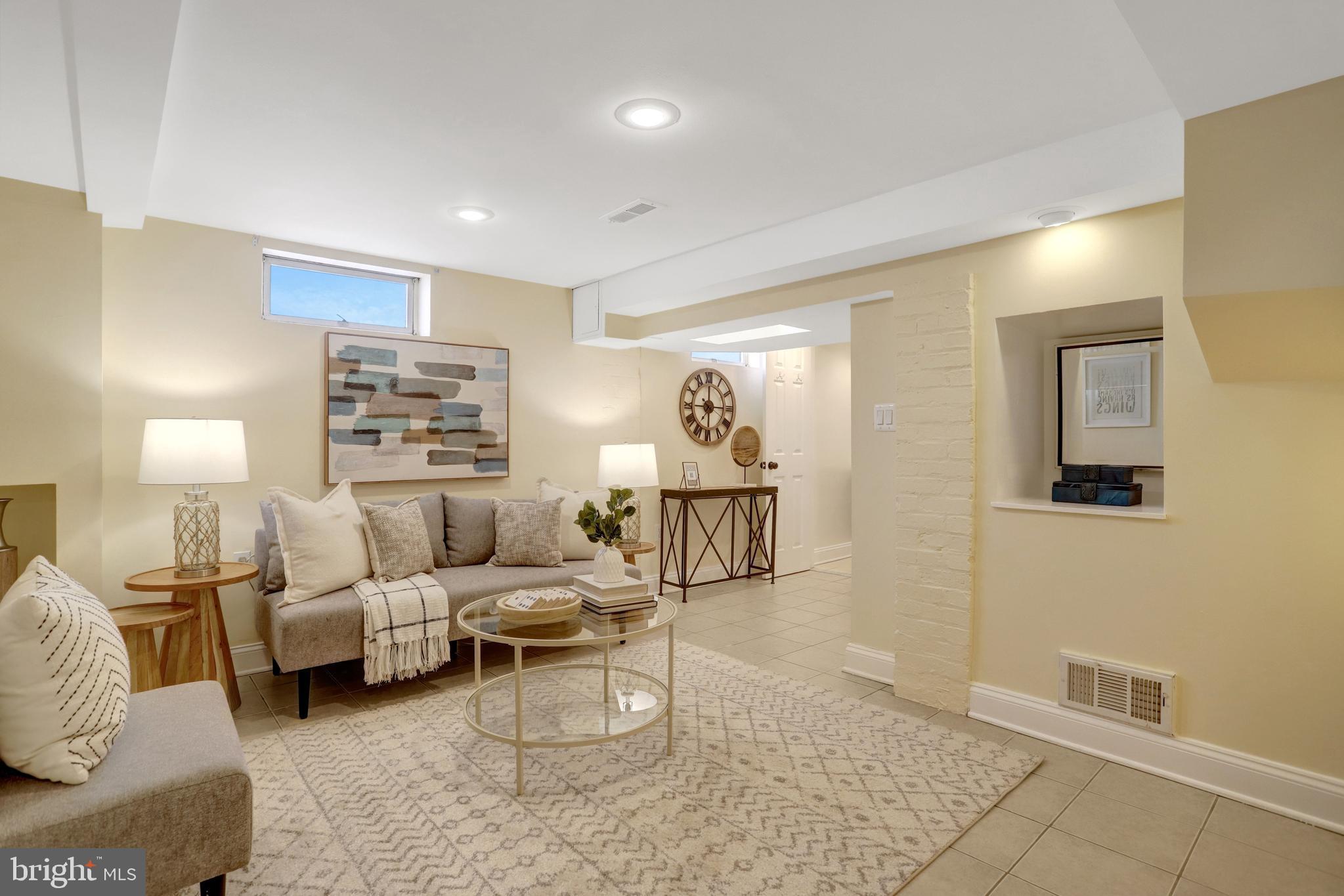 FORT BARNARD HEIGHTS - Residential