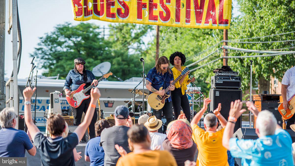 FORT BARNARD HEIGHTS - Residential