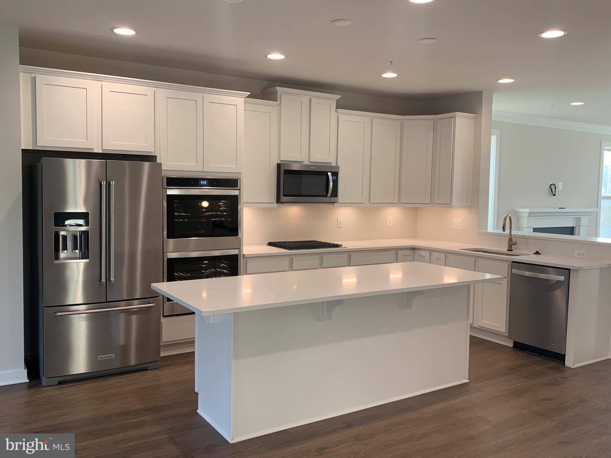 STONE BARN VILLAGE - Residential