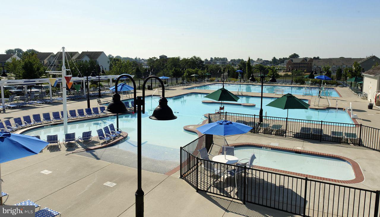 STONE BARN VILLAGE - Residential