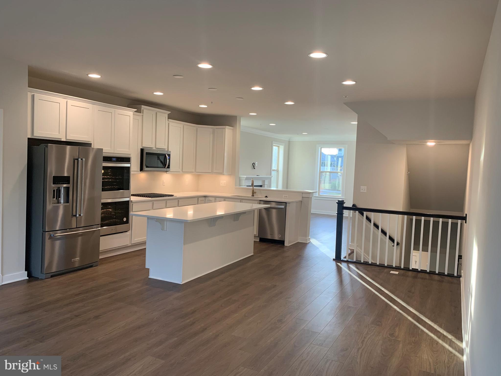 STONE BARN VILLAGE - Residential