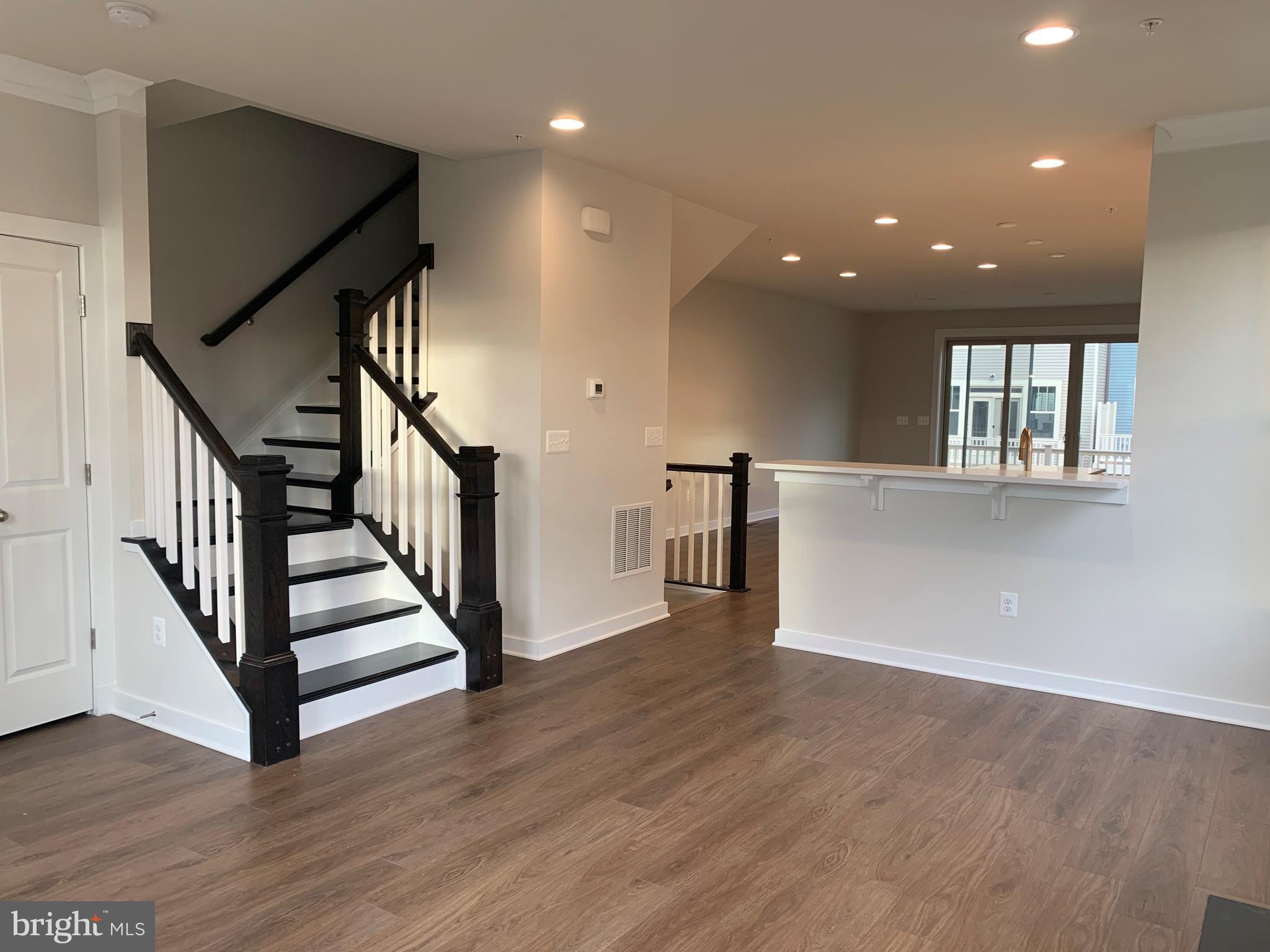 STONE BARN VILLAGE - Residential