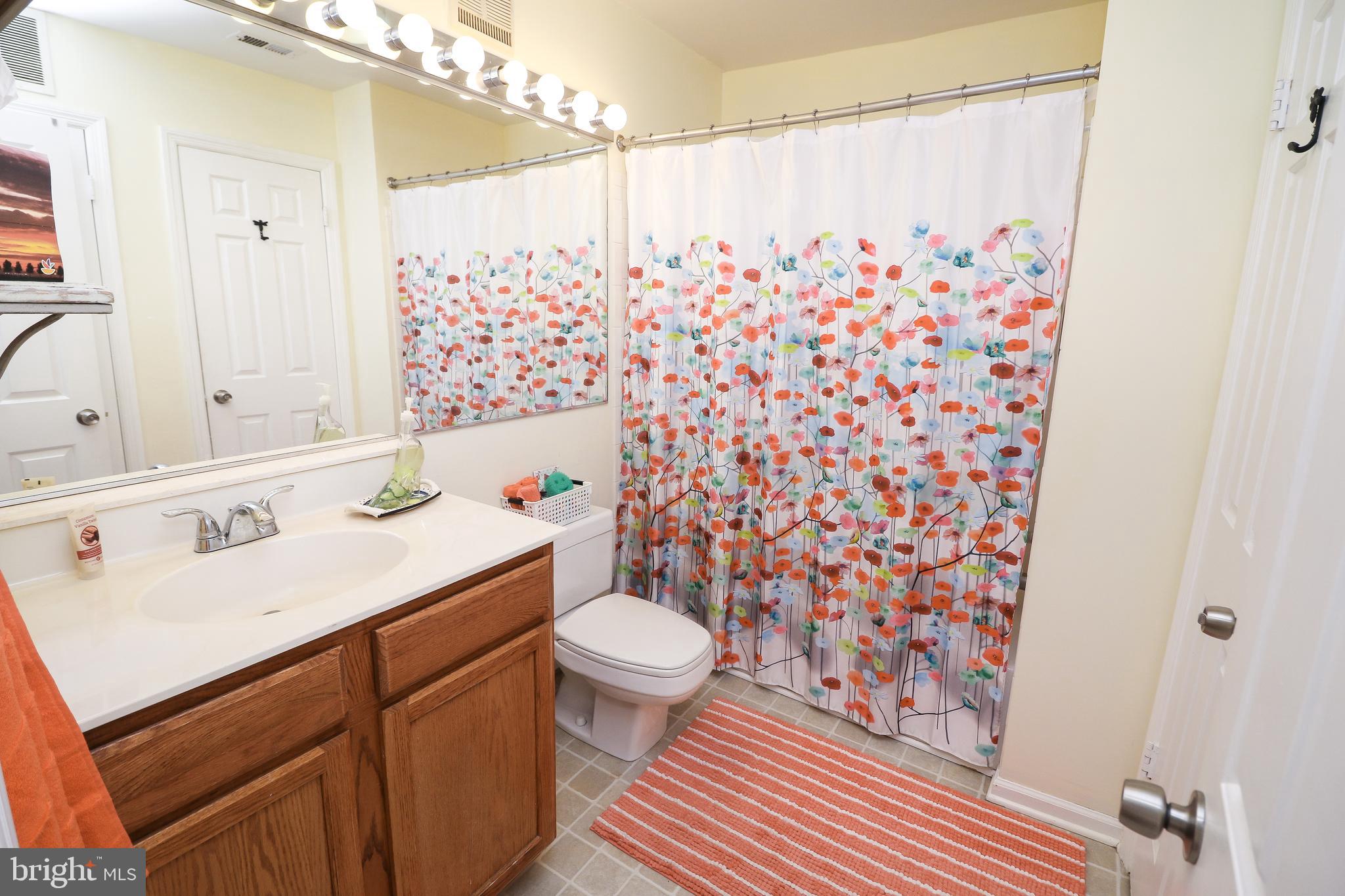 PINECREST - Residential