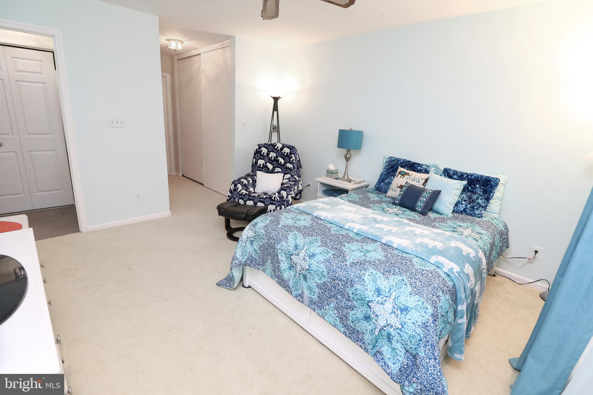 PINECREST - Residential