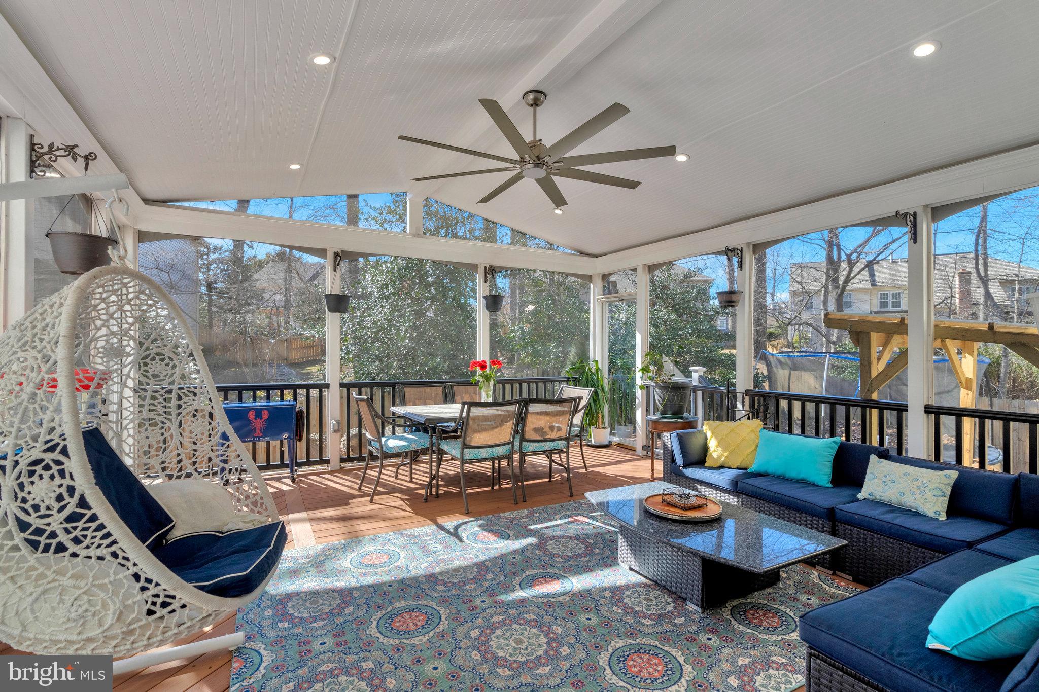 HAMPTON FOREST - Residential