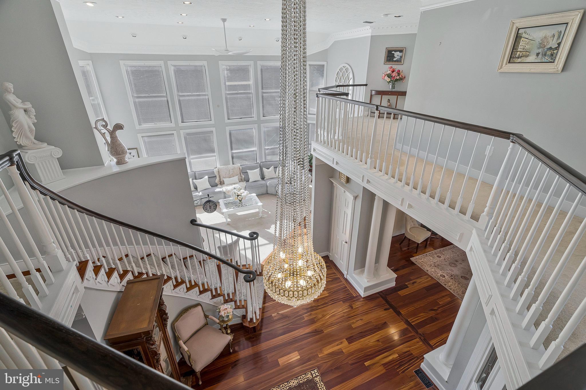 HAMPTON FOREST - Residential