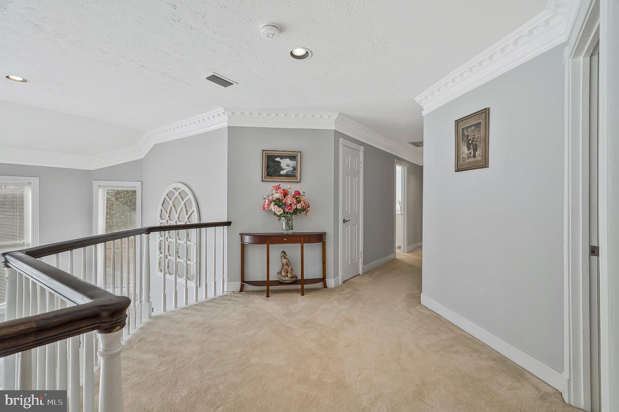 HAMPTON FOREST - Residential