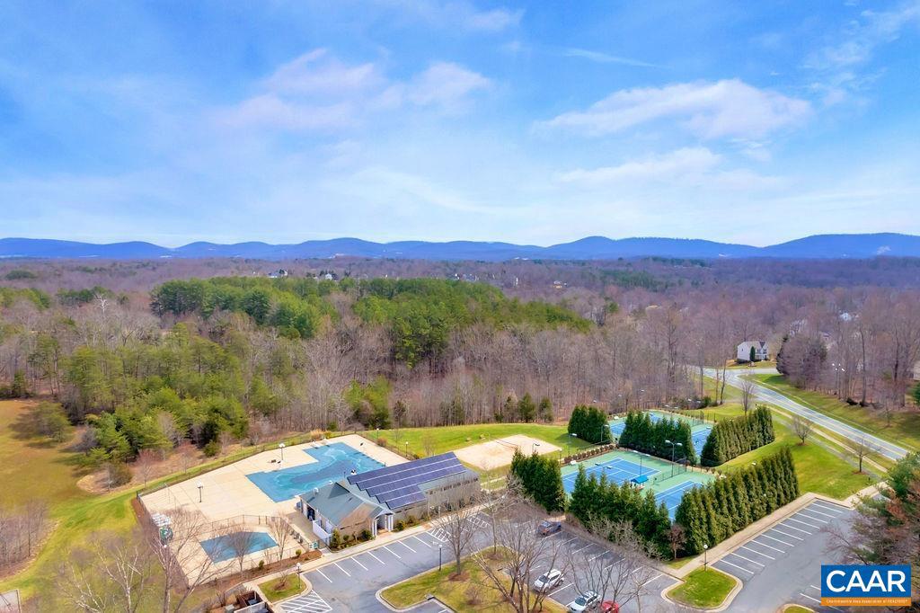 FOREST LAKES SOUTH - Residential