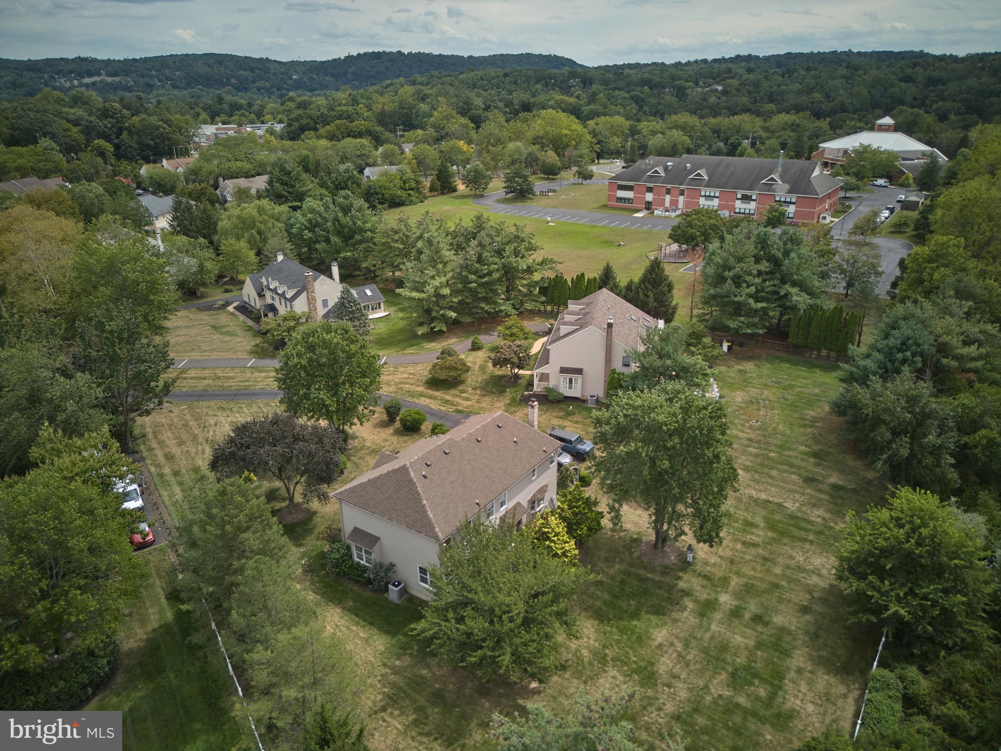 RIVERSTONE - Residential