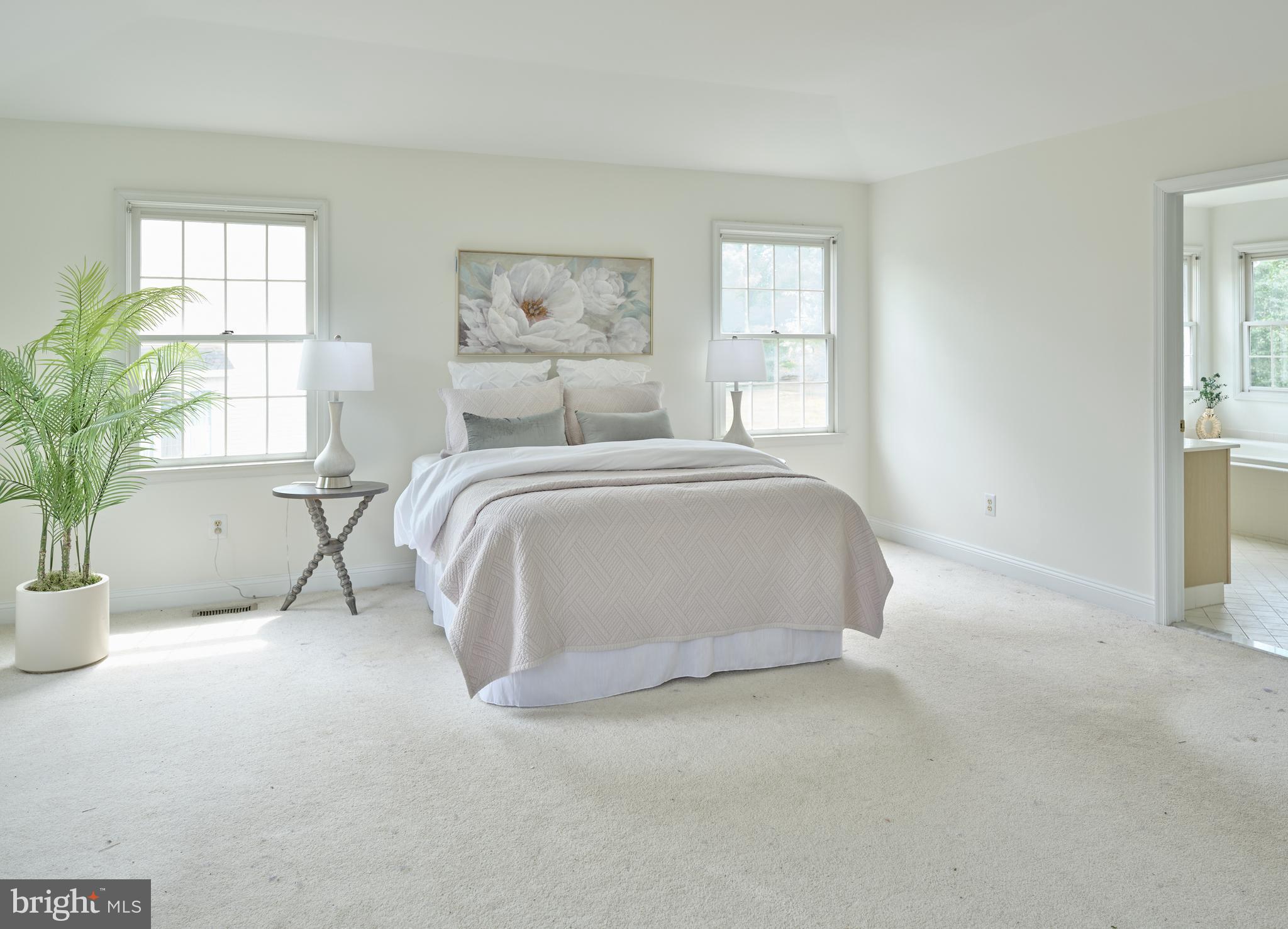 RIVERSTONE - Residential