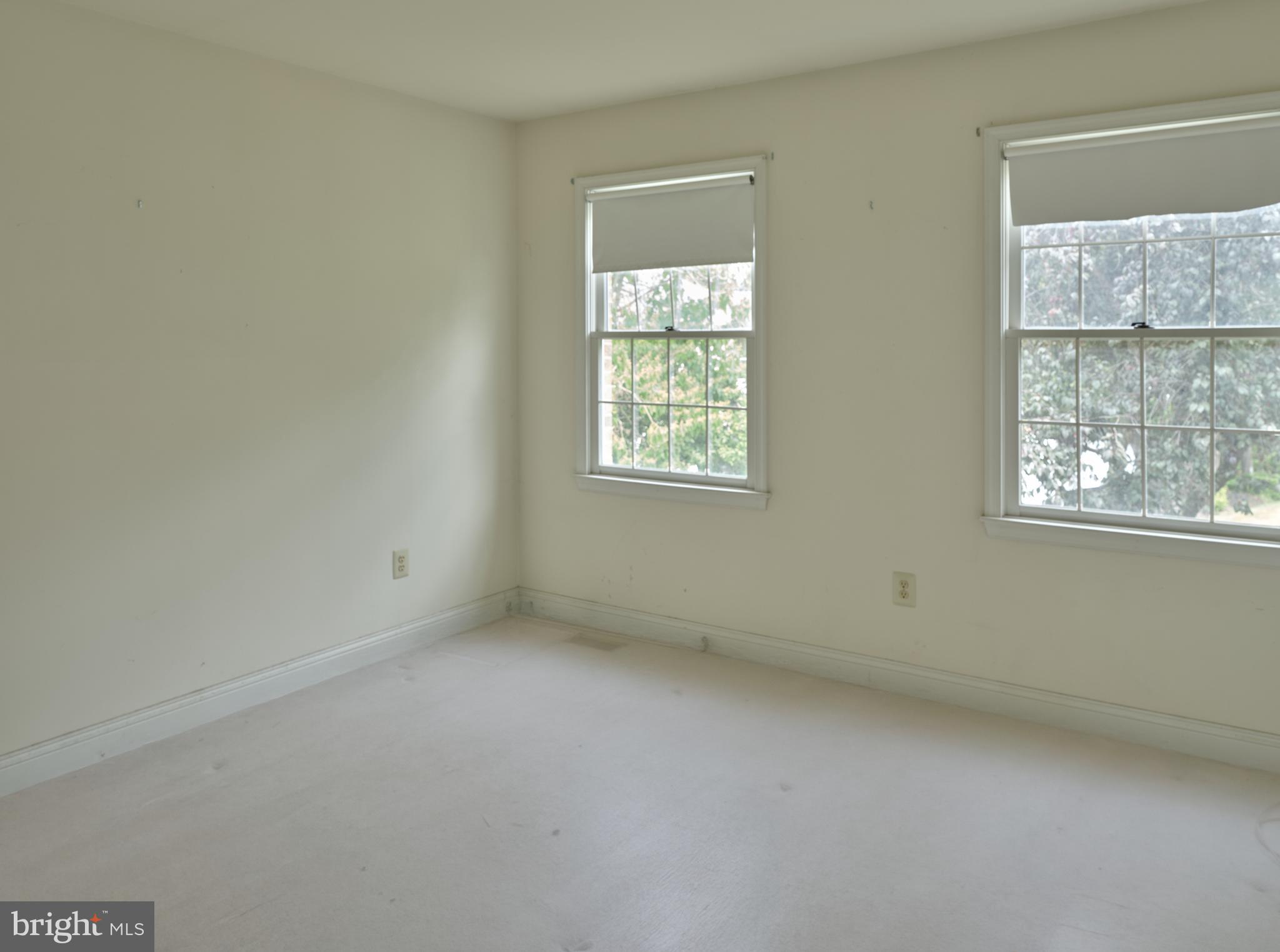 RIVERSTONE - Residential