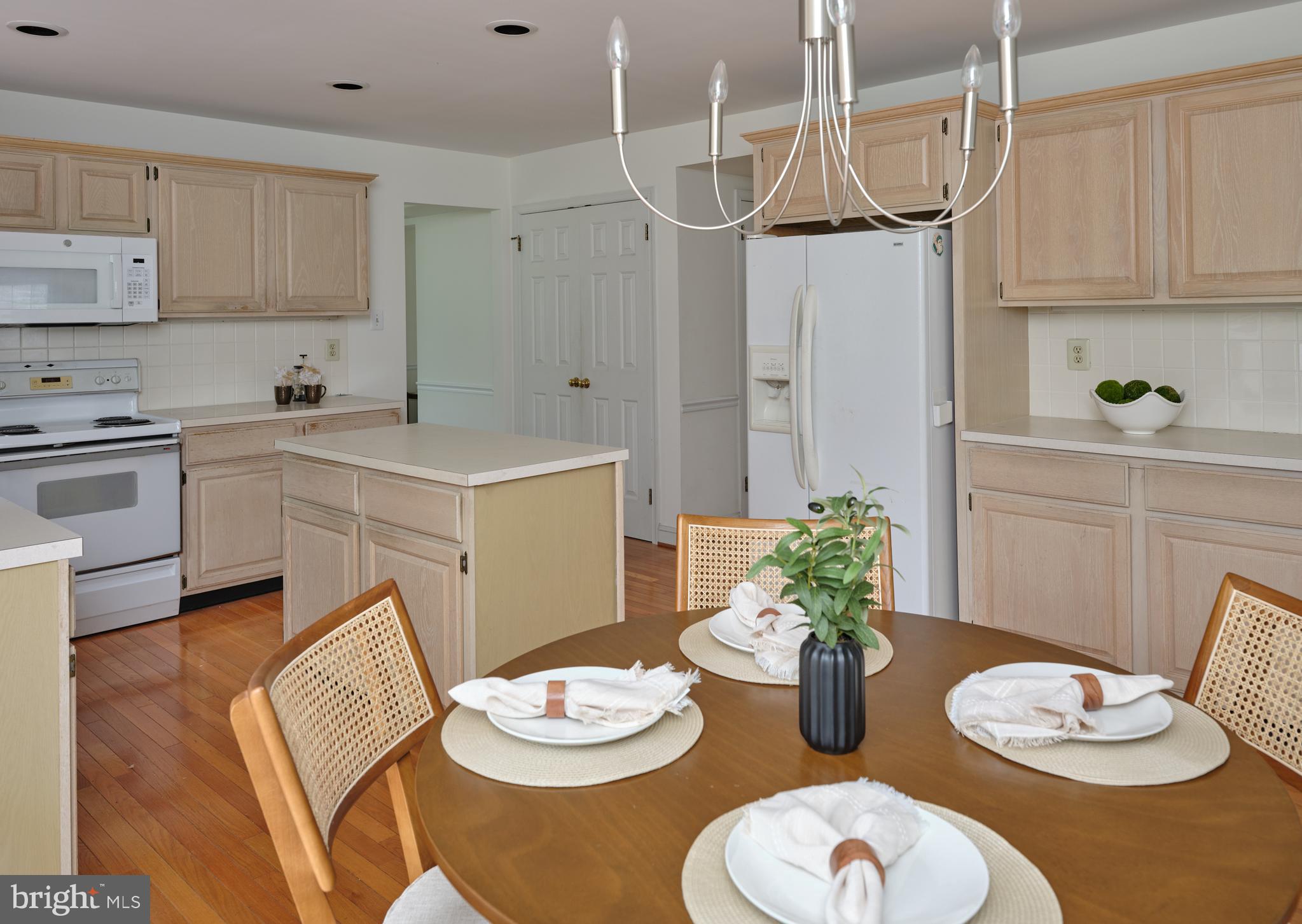 RIVERSTONE - Residential