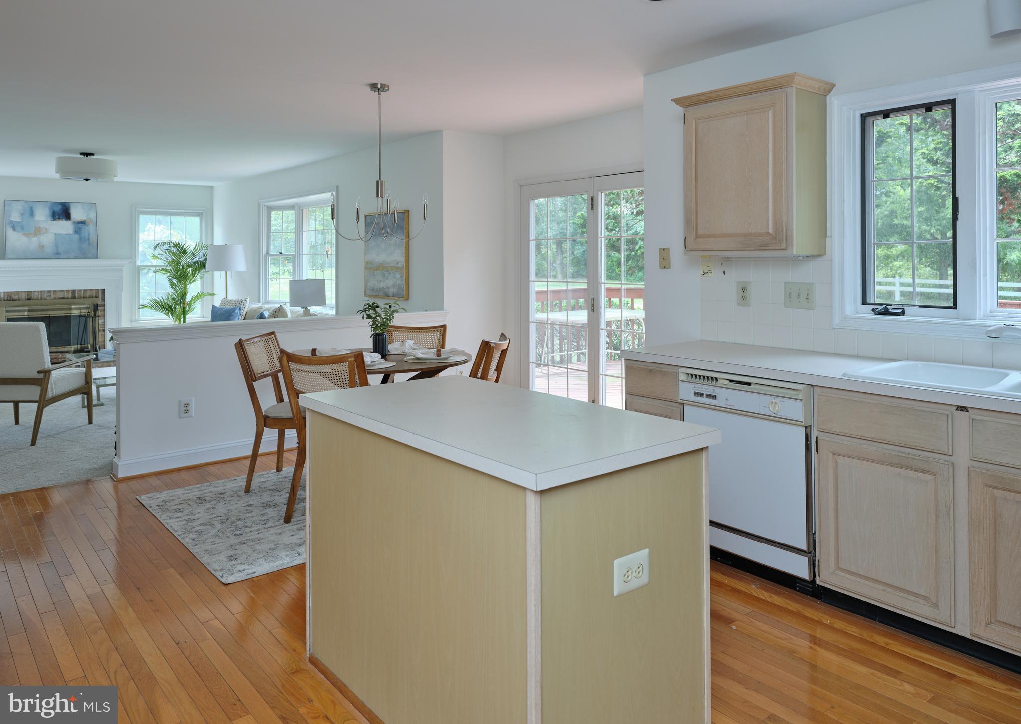 RIVERSTONE - Residential