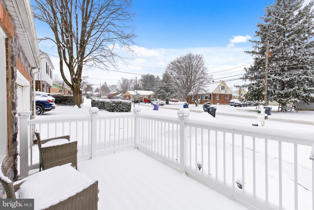 Photo of 217 Redwood Drive, LANCASTER, PA 17603 (MLS # PALA2062262)