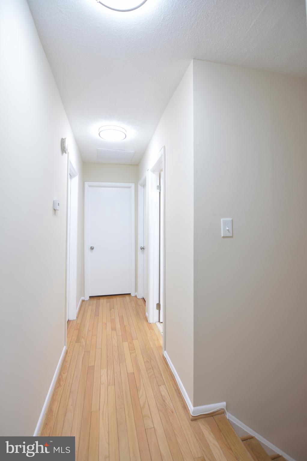 QUINCE ORCHARD MANOR - Residential
