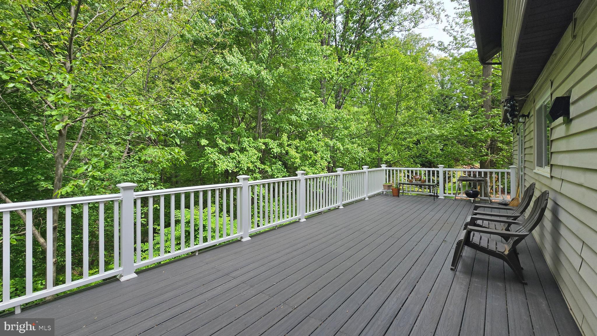 QUINCE ORCHARD MANOR - Residential