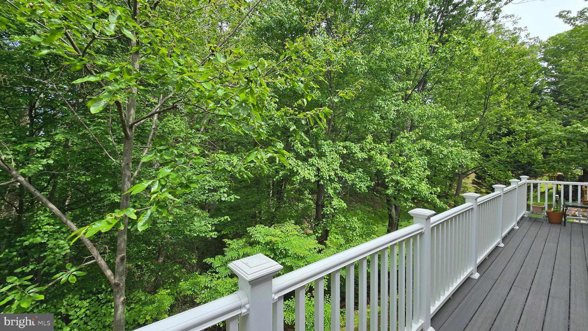 QUINCE ORCHARD MANOR - Residential