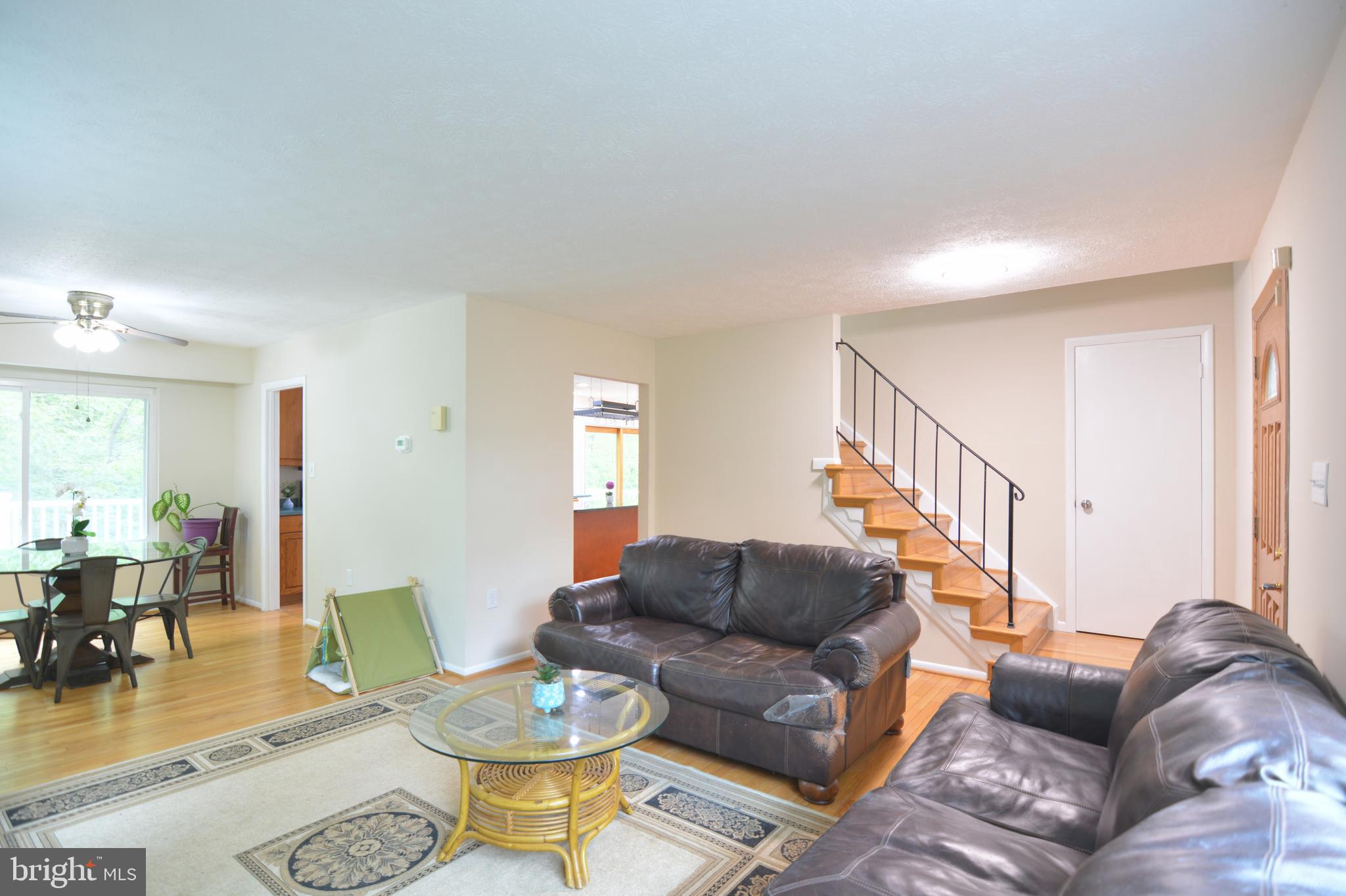 QUINCE ORCHARD MANOR - Residential