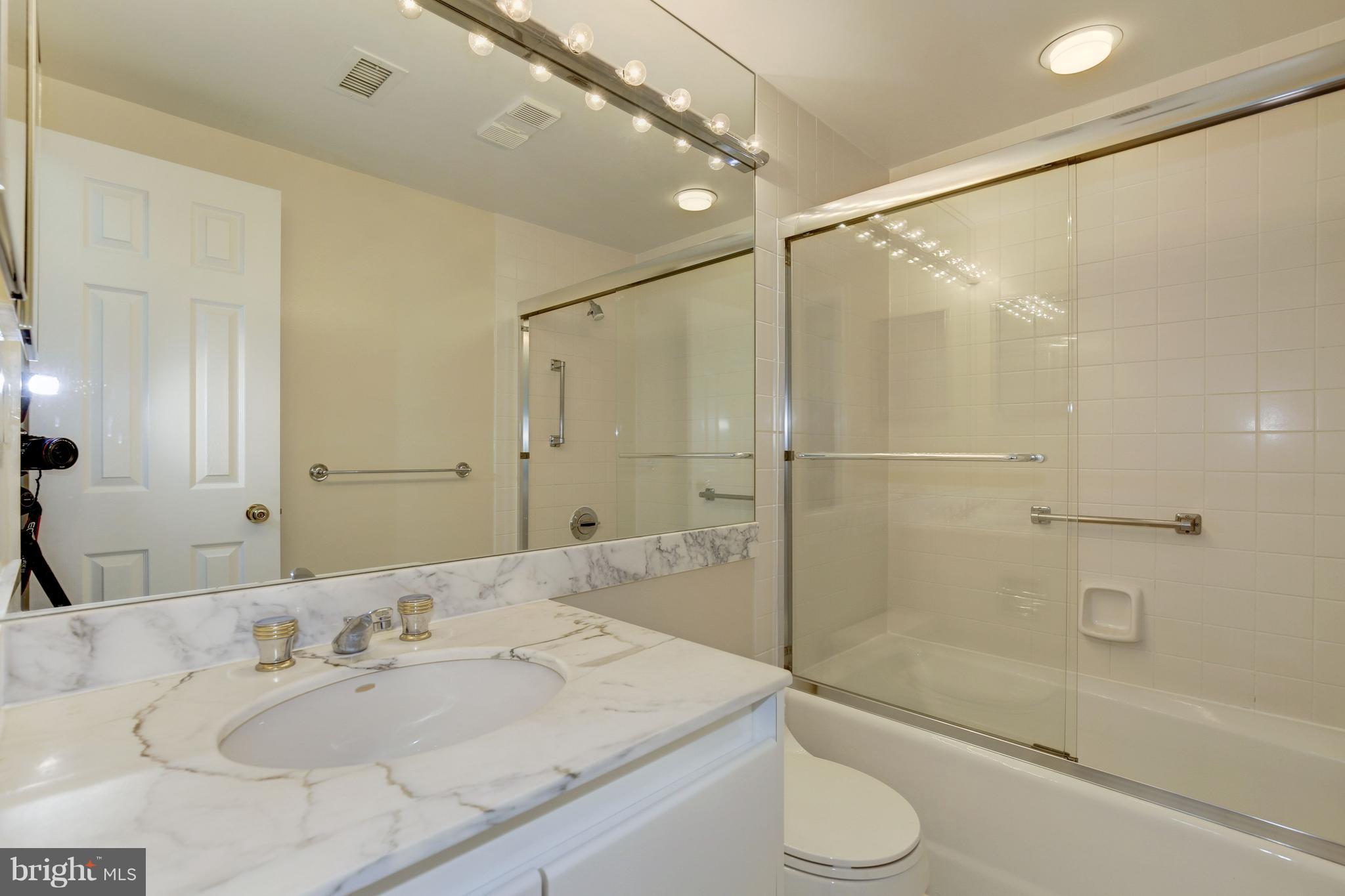 SOMERSET HOUSE 2 - Residential Lease