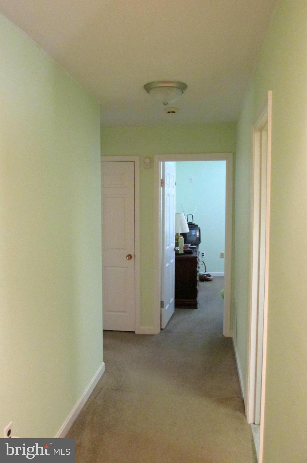 FRIENDSHIP KNOLLS - Residential