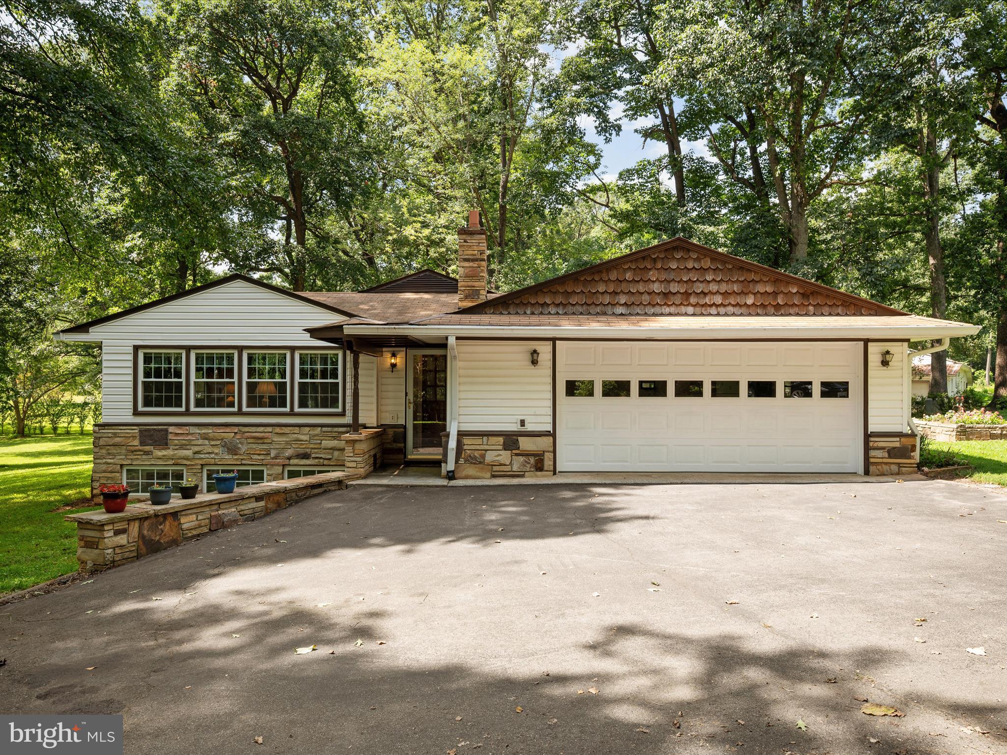 40240 BRADDOCK ROAD