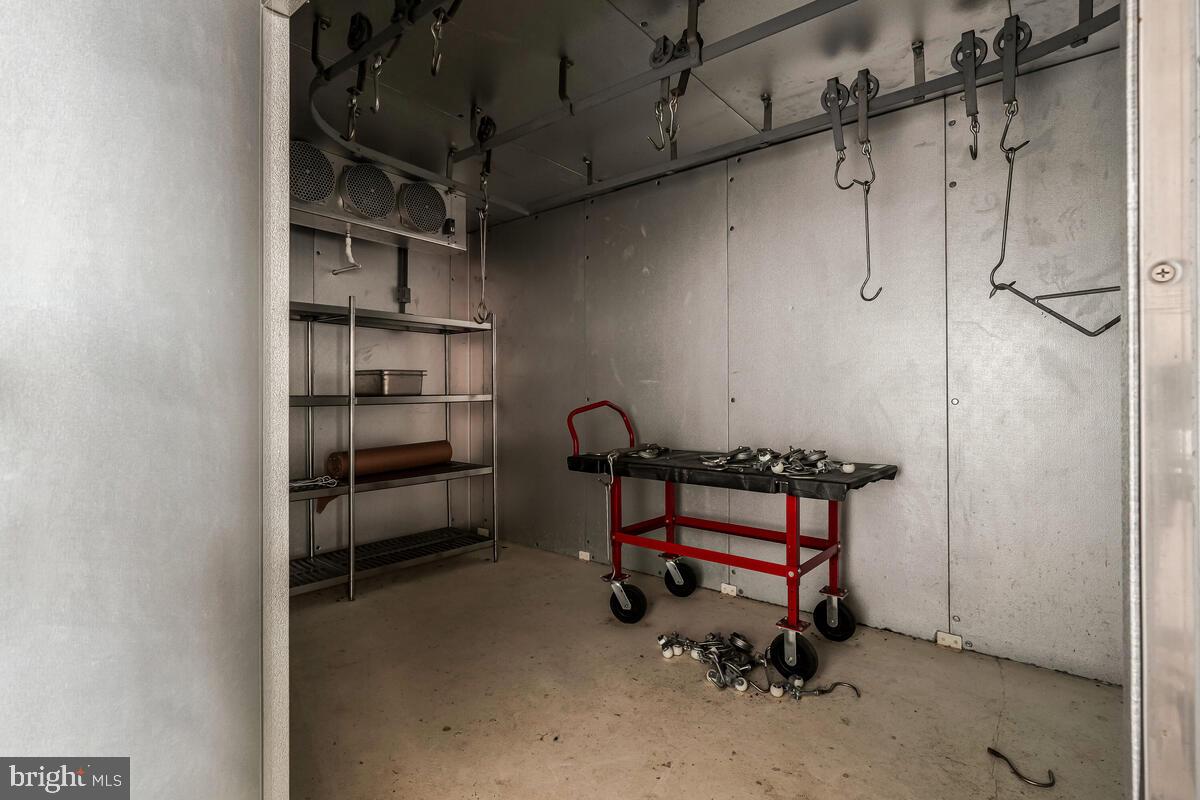 OLD VILLAGE - Residential