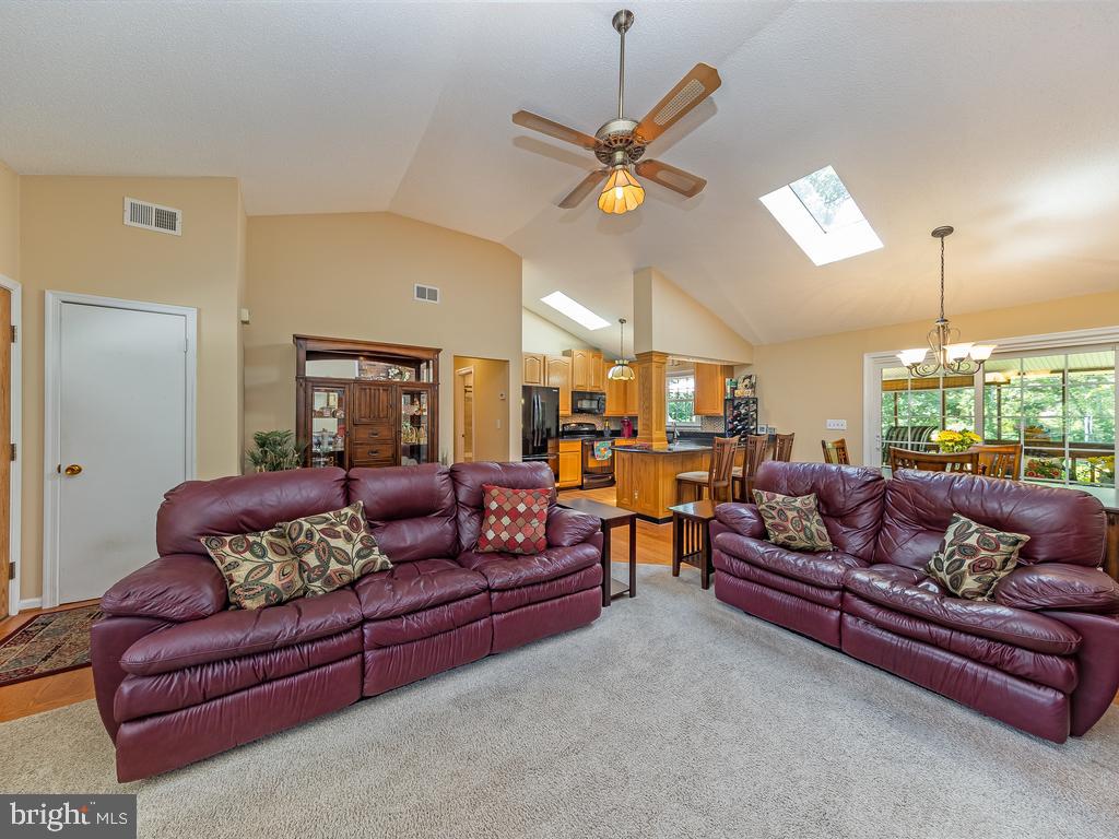 AQUIA HARBOUR - Residential