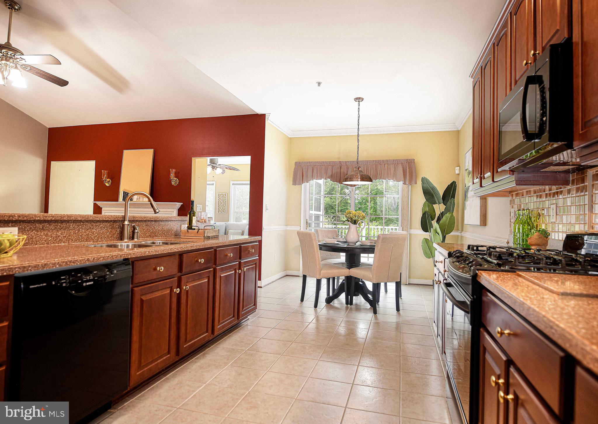 HICKORY OVERLOOK - Residential