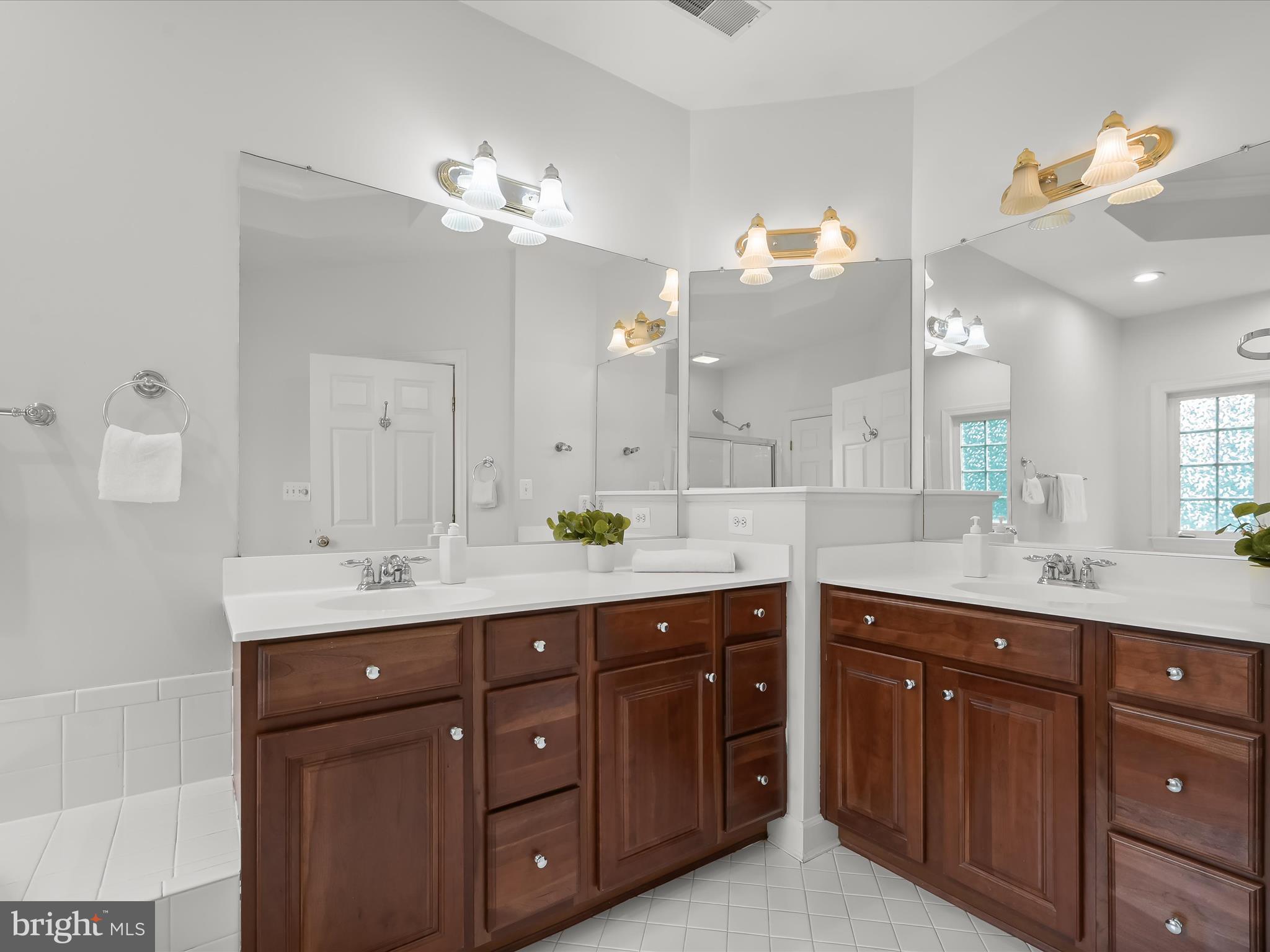 CAMERON MILL - Residential