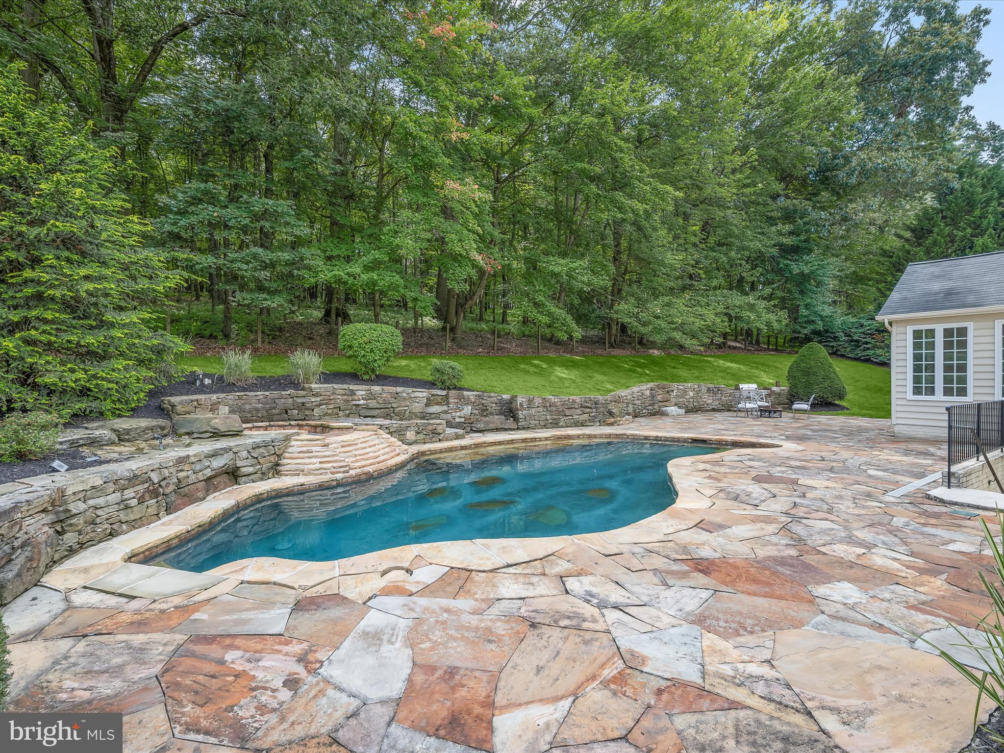 CAMERON MILL - Residential