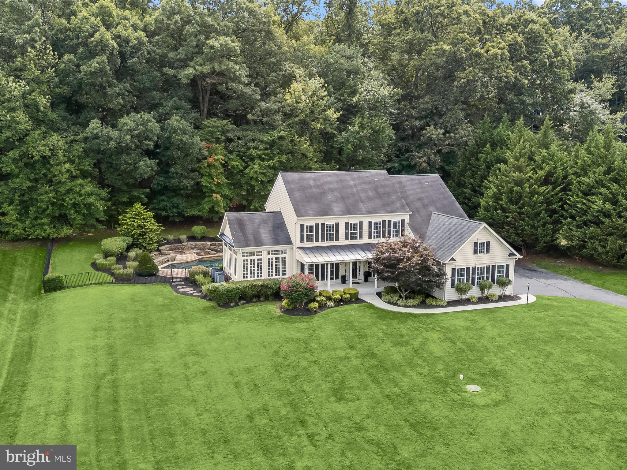 CAMERON MILL - Residential