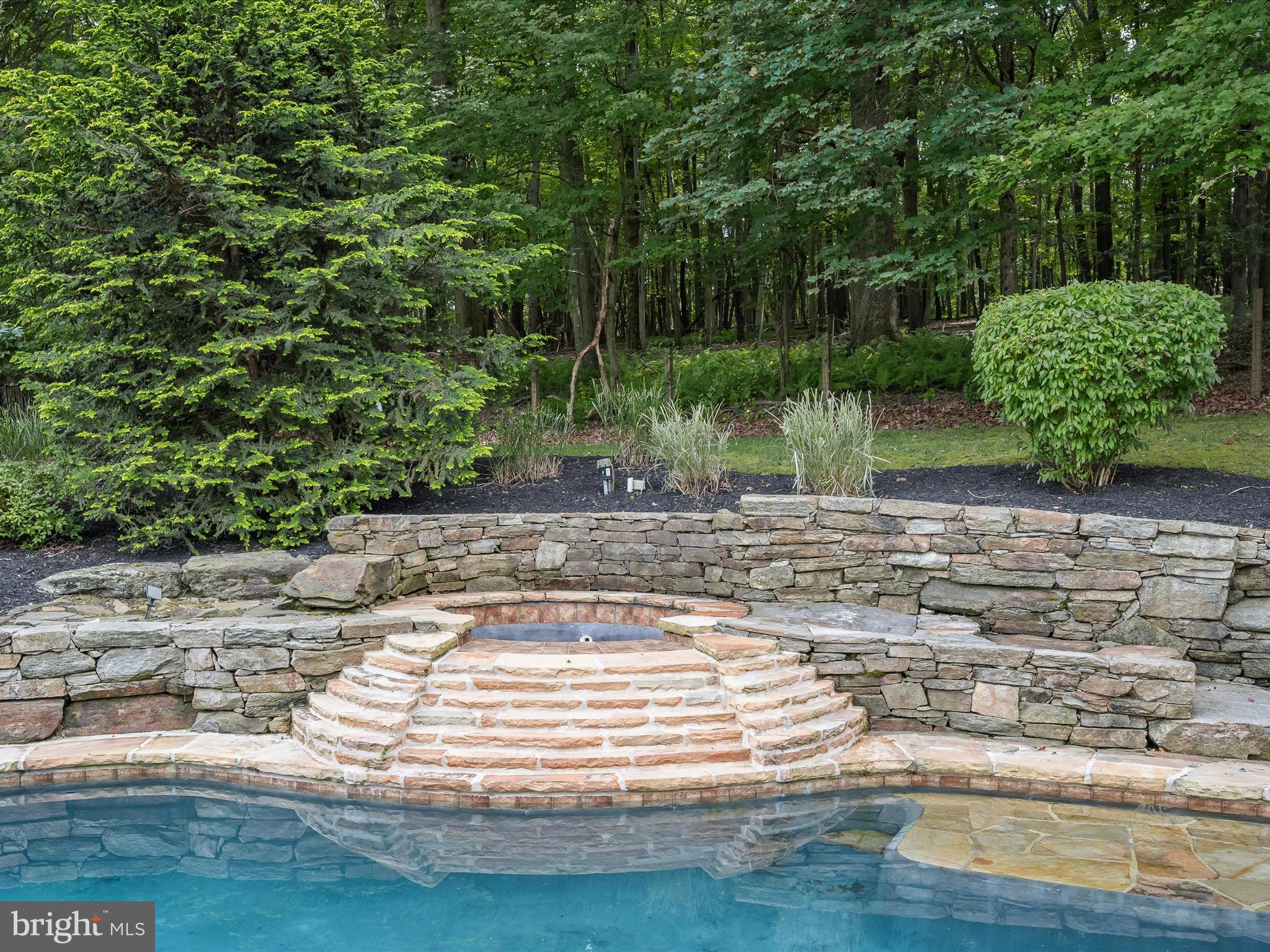 CAMERON MILL - Residential