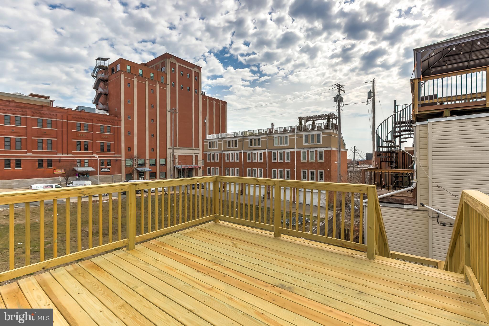 CANTON - Residential