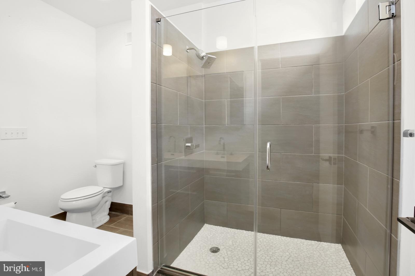 FISHTOWN - Residential Lease