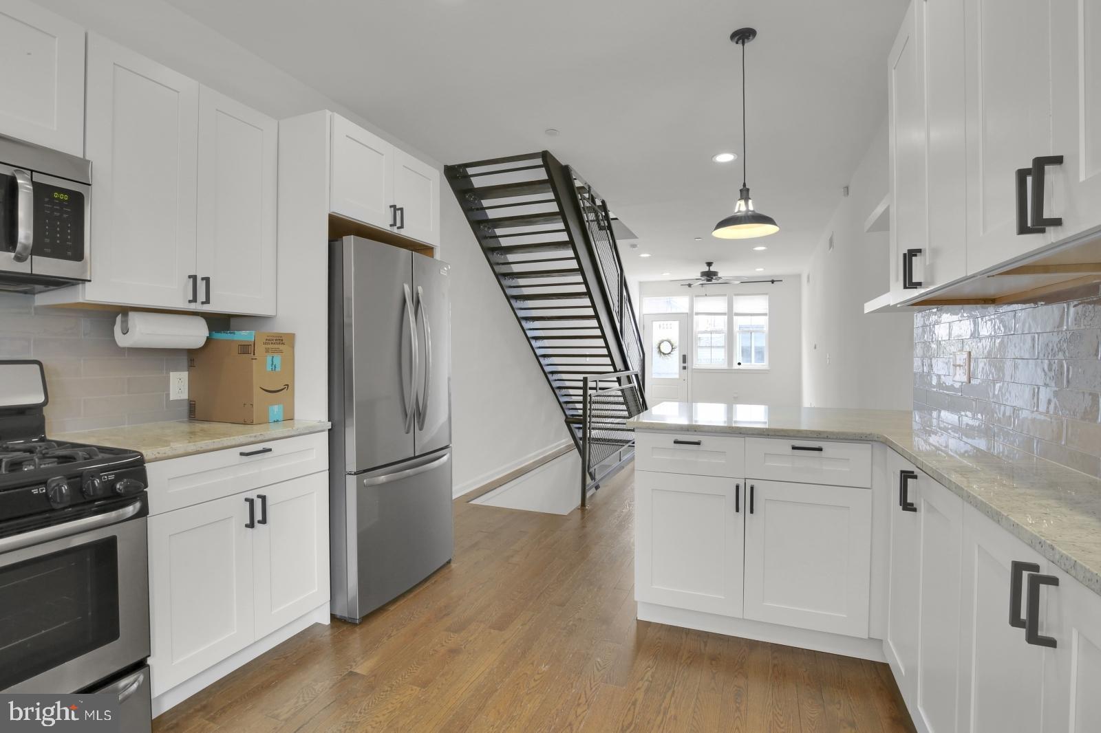 FISHTOWN - Residential Lease