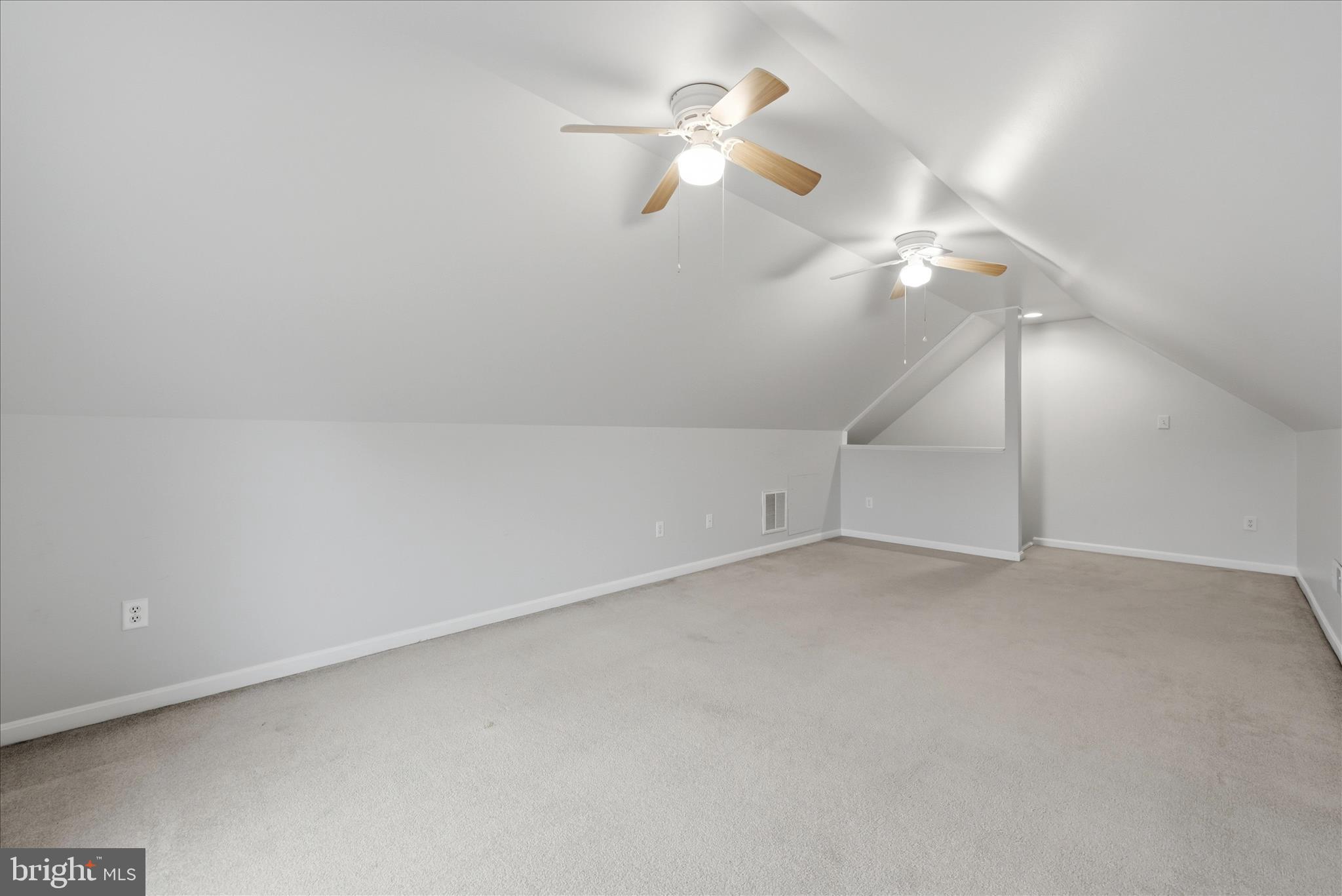 LAKE HOLIDAY ESTATES - Residential