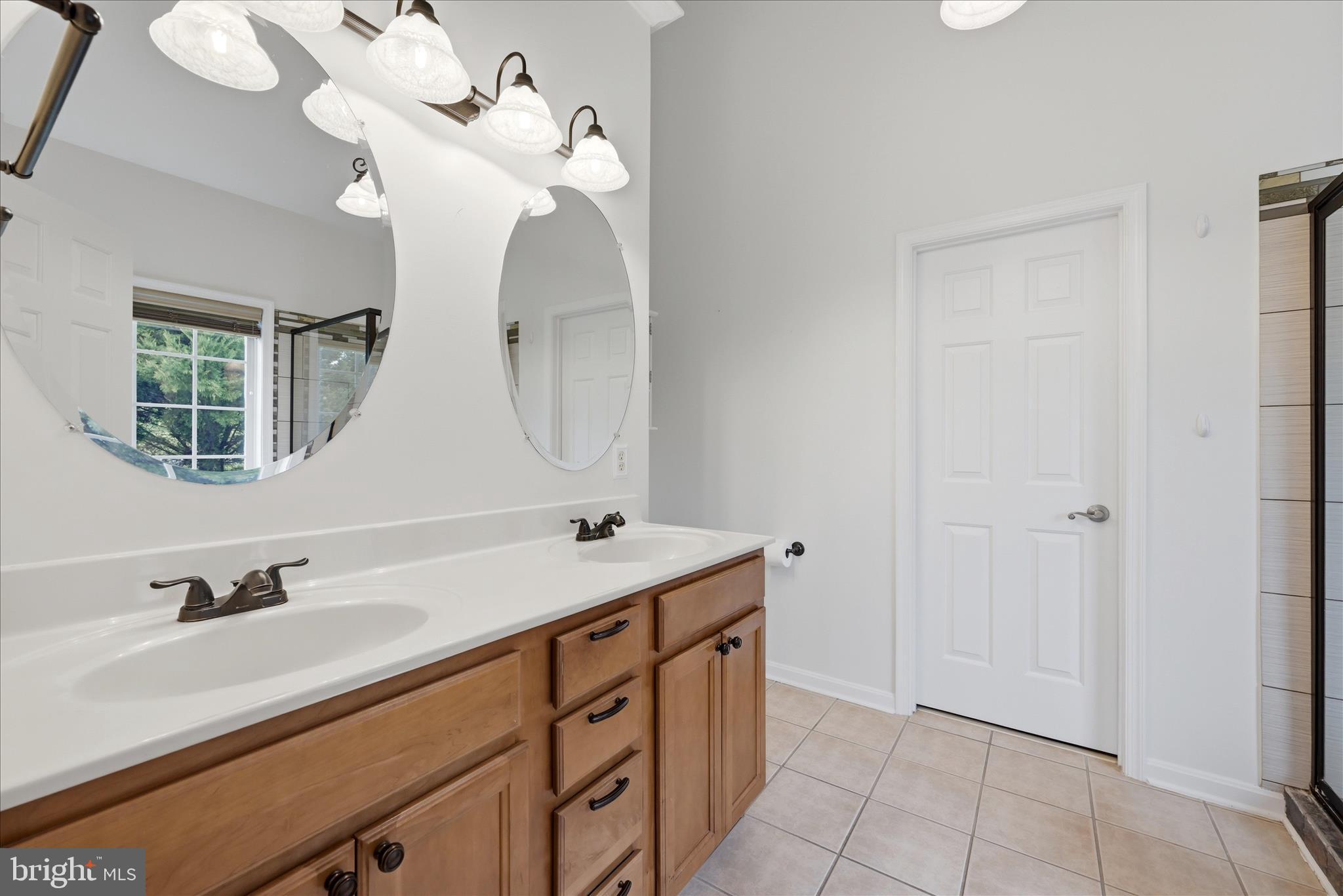 LAKE HOLIDAY ESTATES - Residential