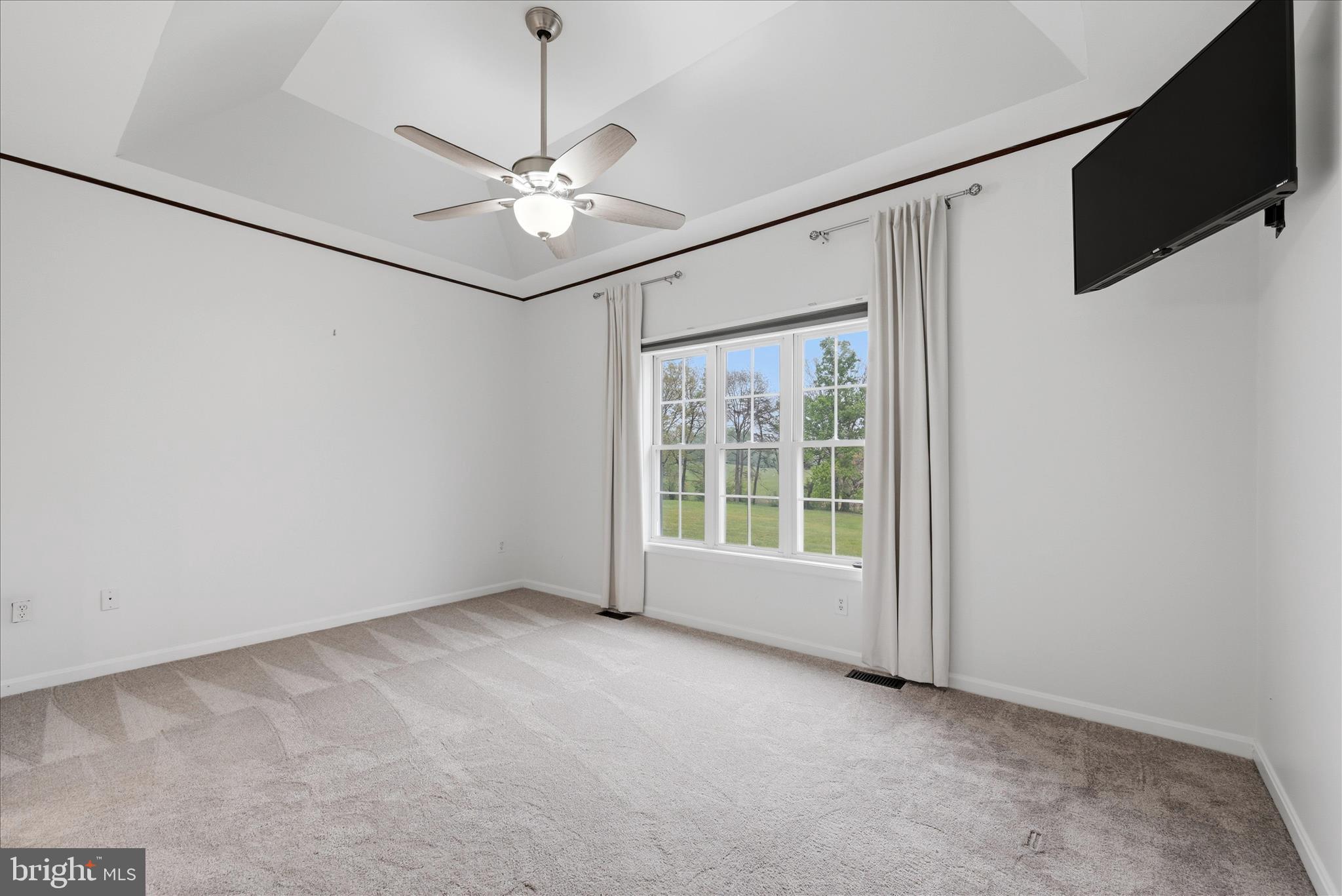 LAKE HOLIDAY ESTATES - Residential