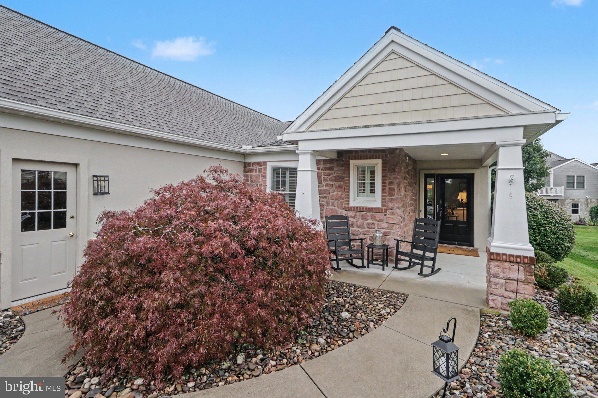 1019 ALDEN WAY