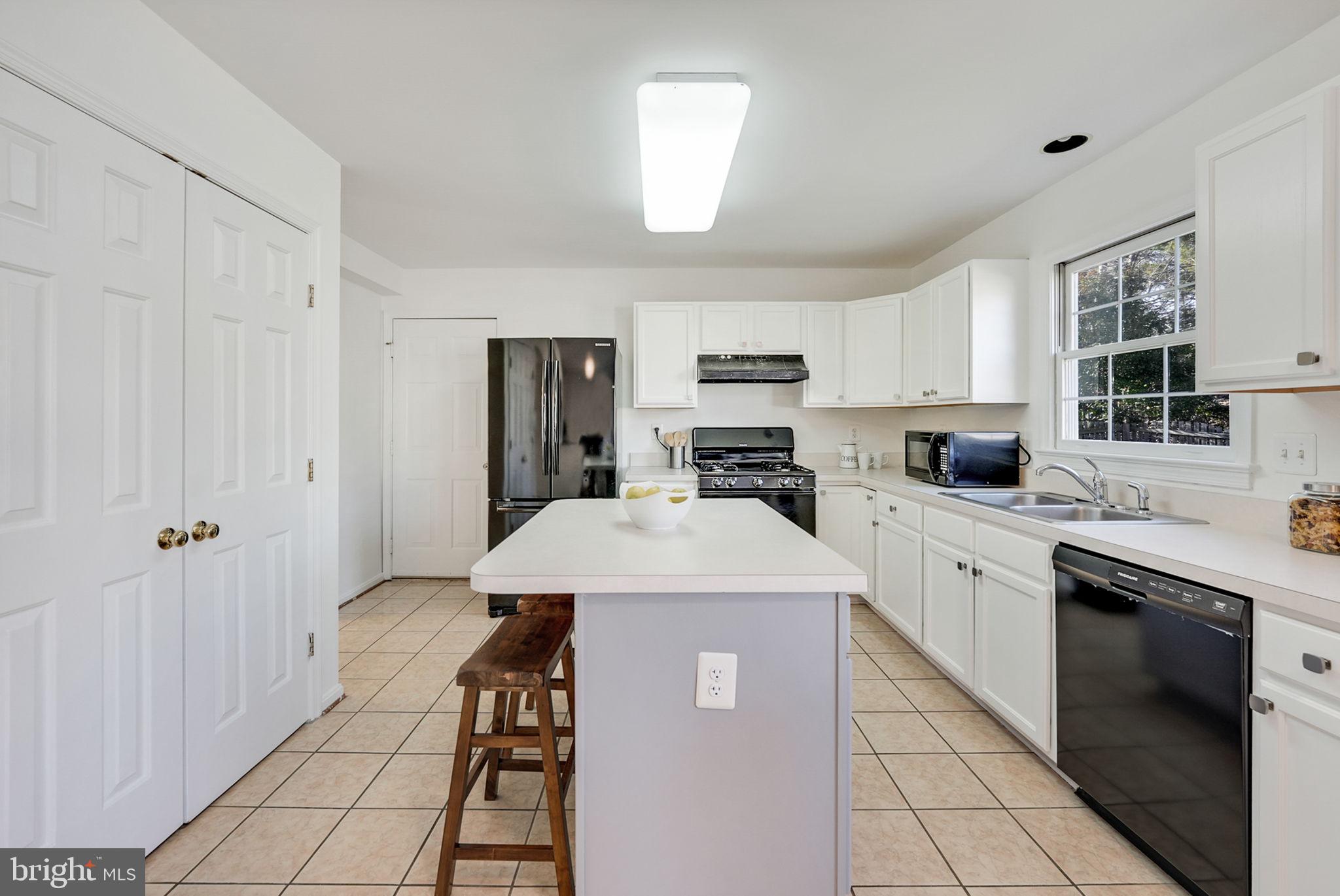 NEWPORT - Residential