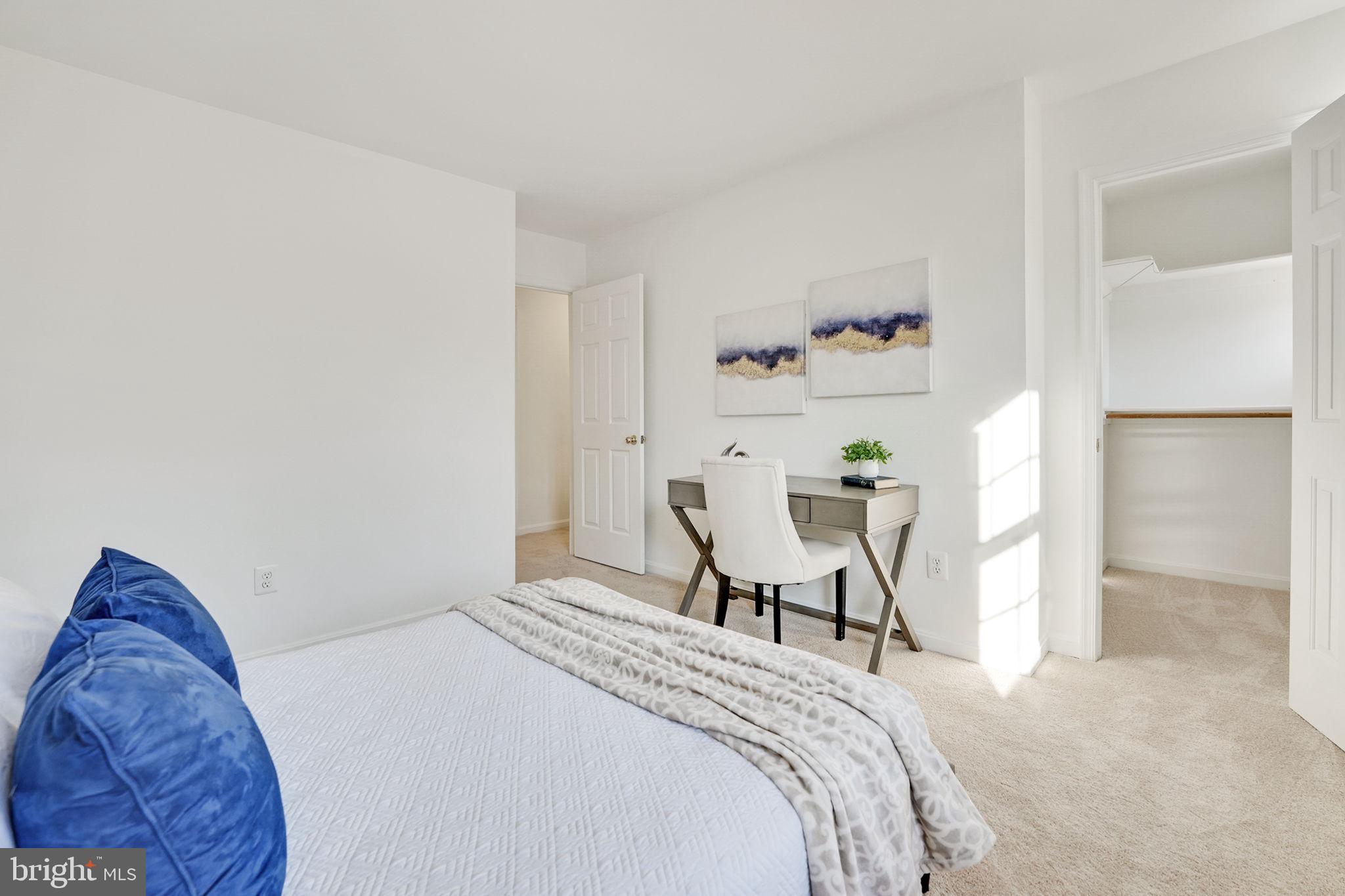 NEWPORT - Residential