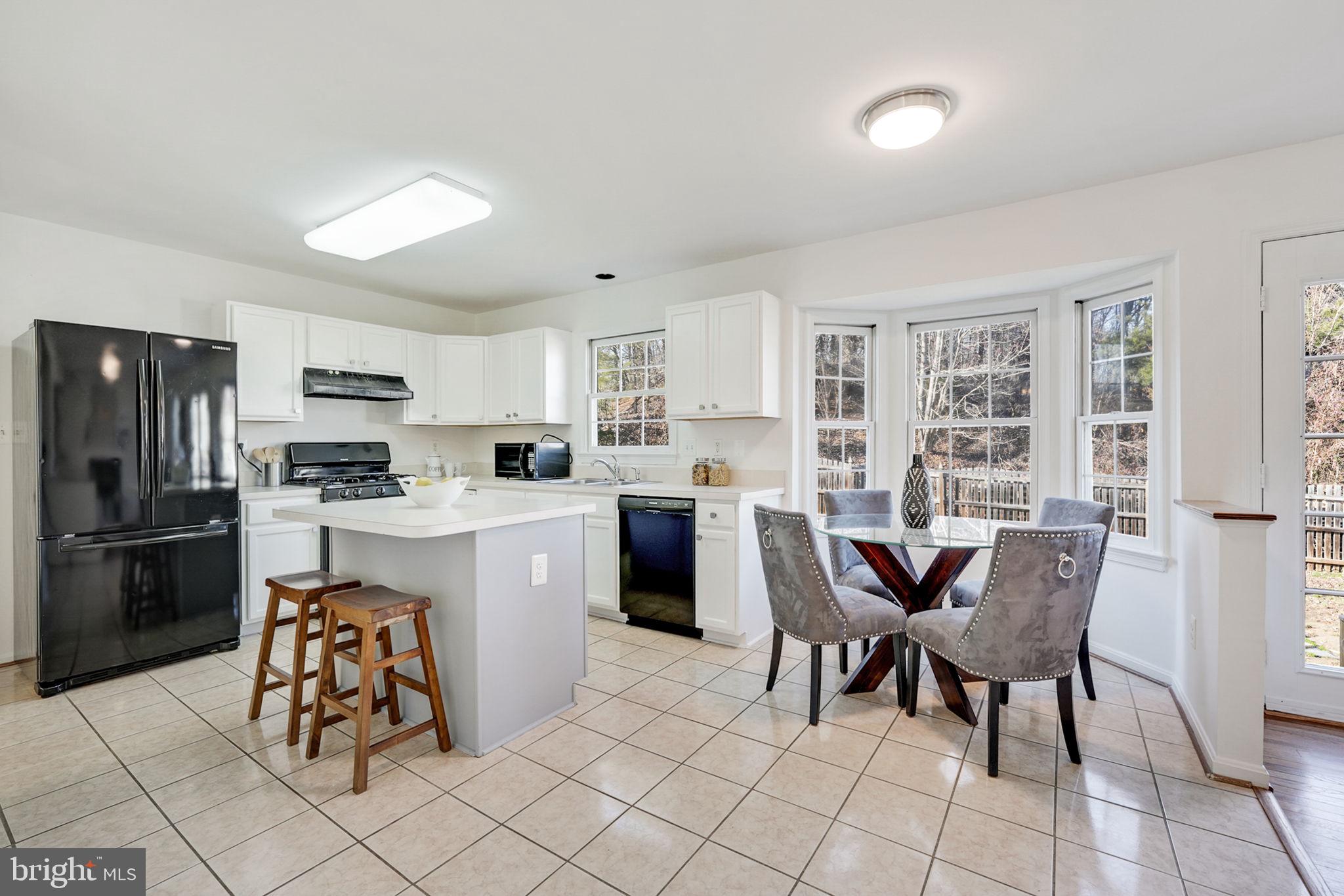 NEWPORT - Residential