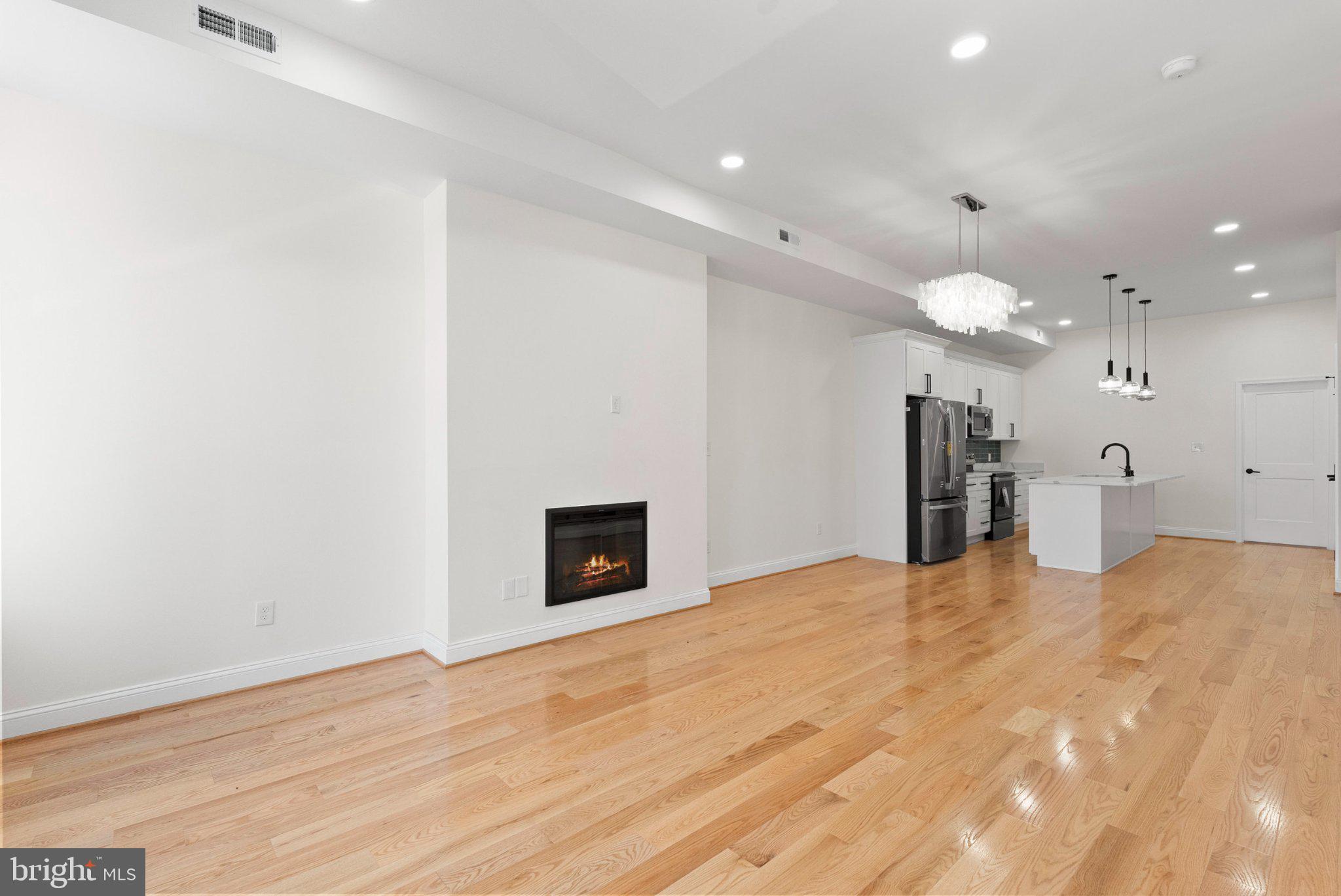 505 N CARROLLTON AVENUE