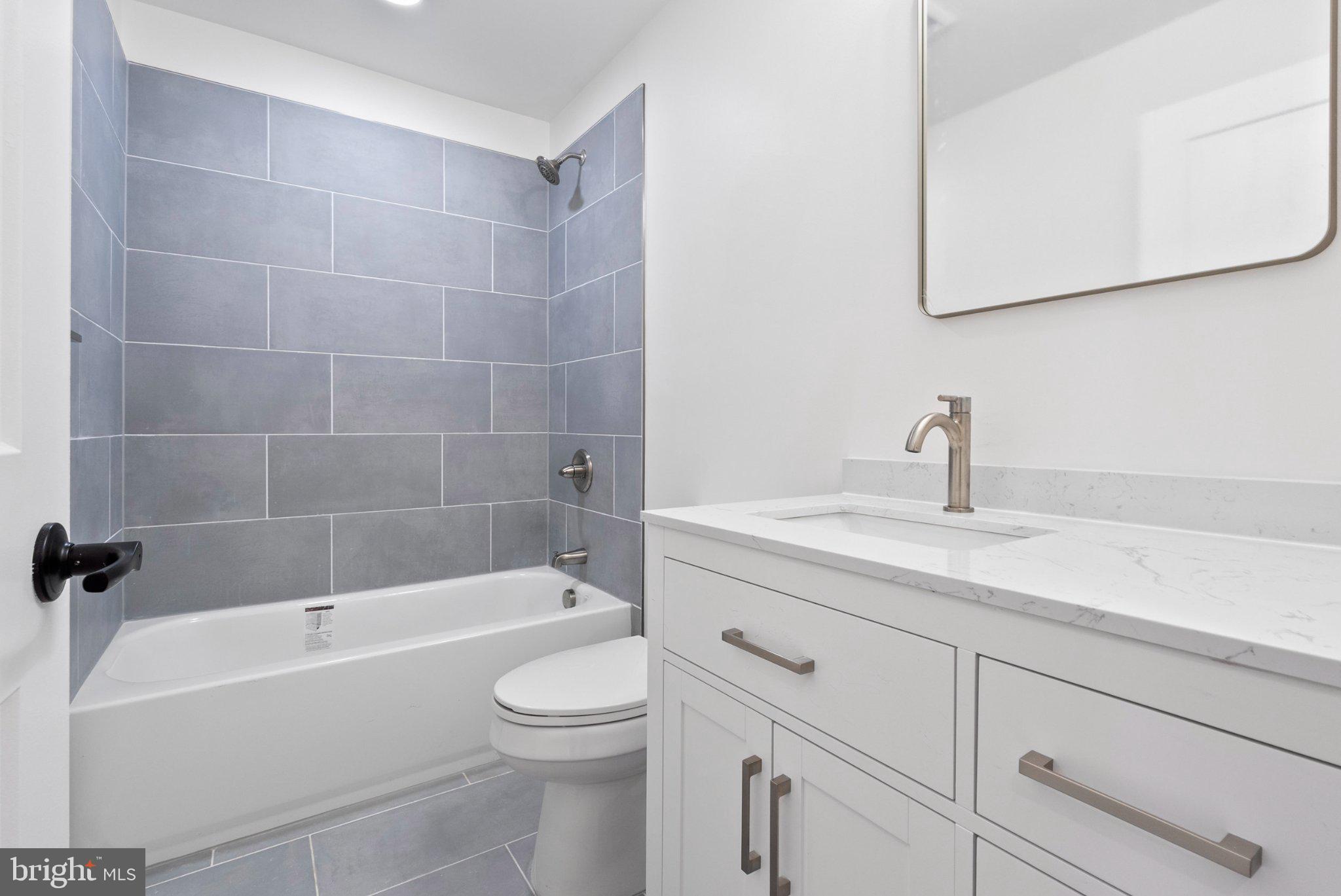 505 N CARROLLTON AVENUE