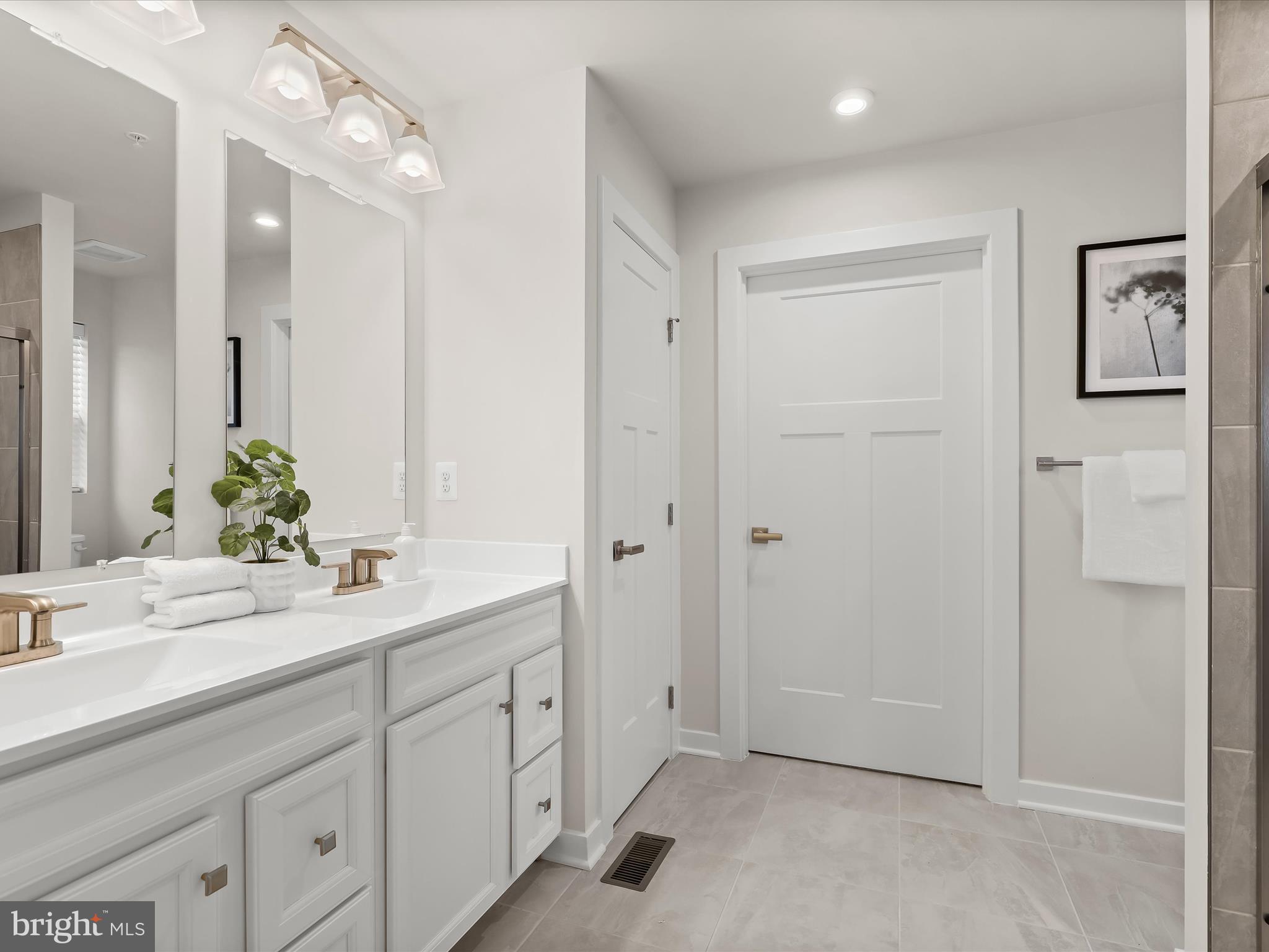 GRACE WOODS - Residential