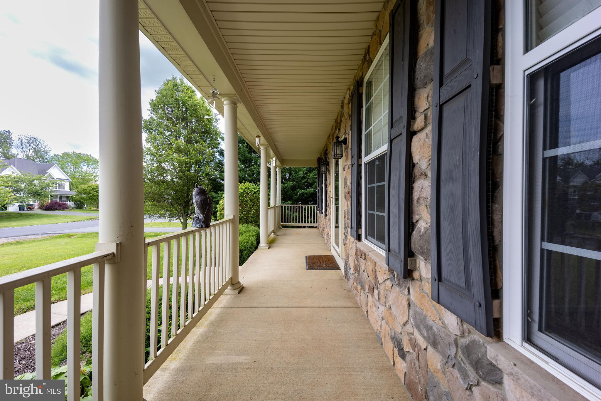 APPLE KNOLLS ESTATES - Residential