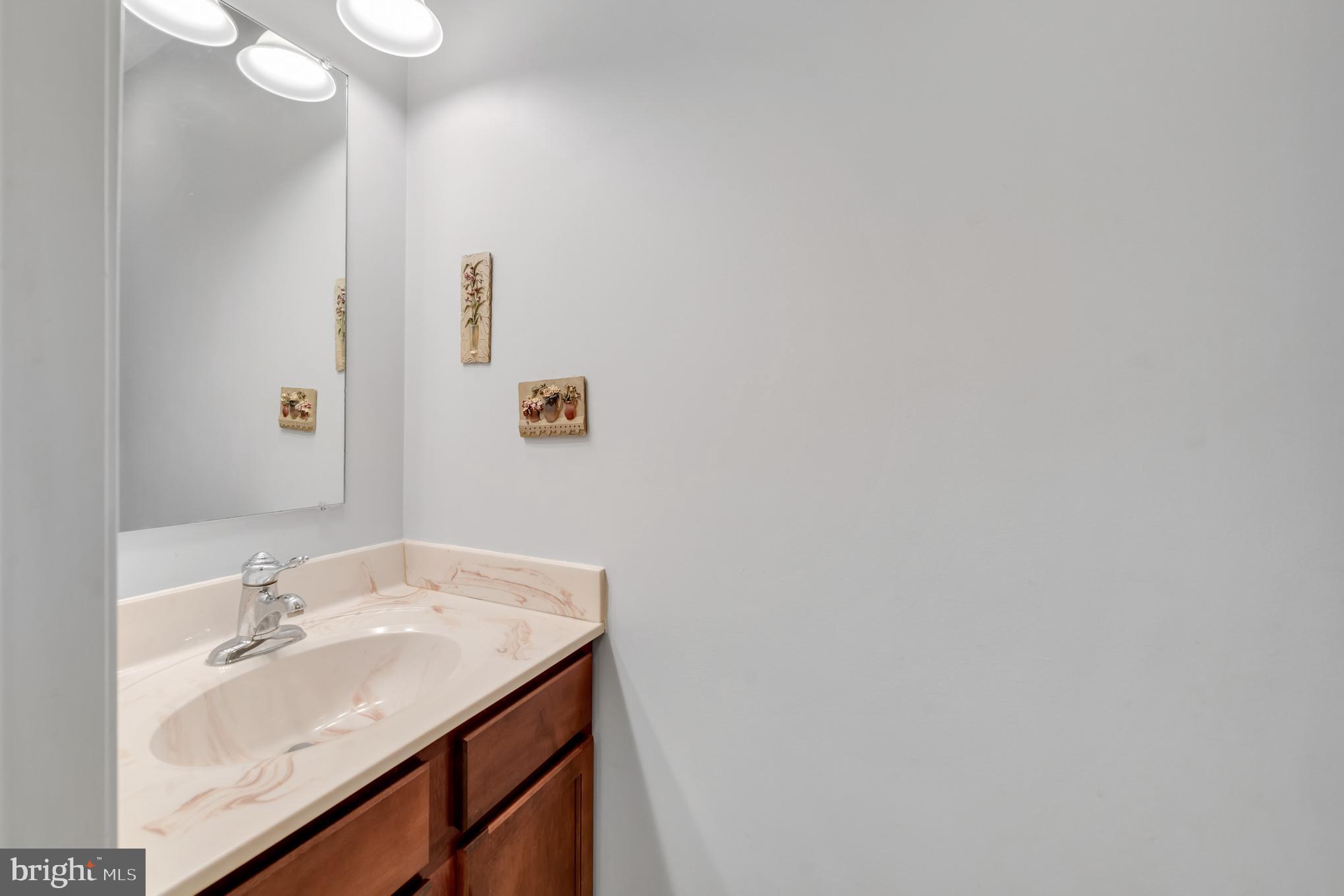 JACOBS CREEK - Residential