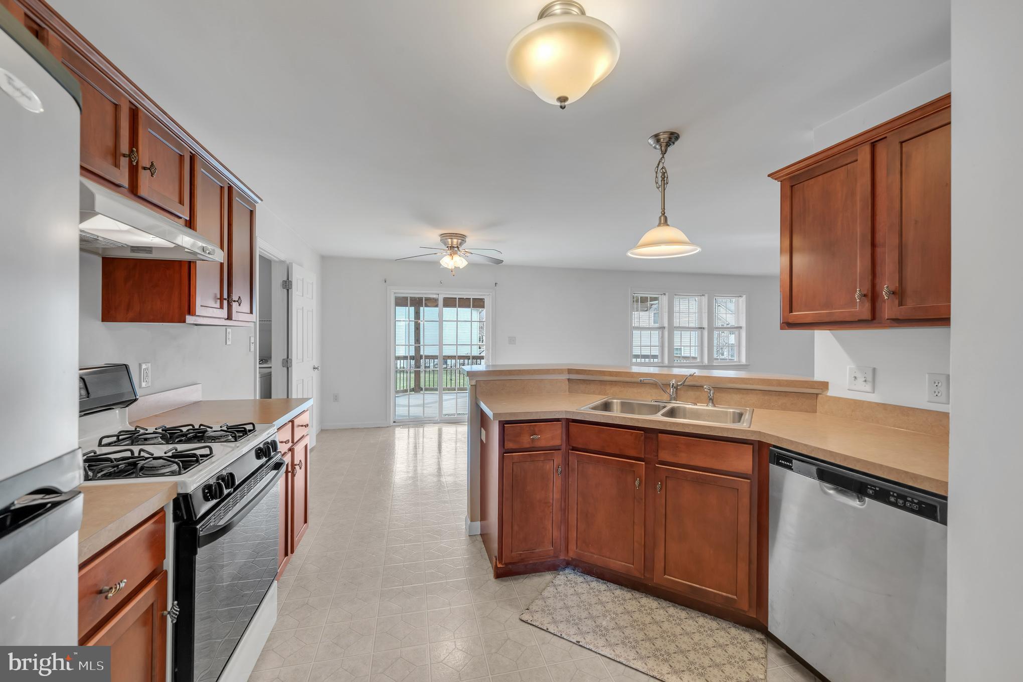 JACOBS CREEK - Residential