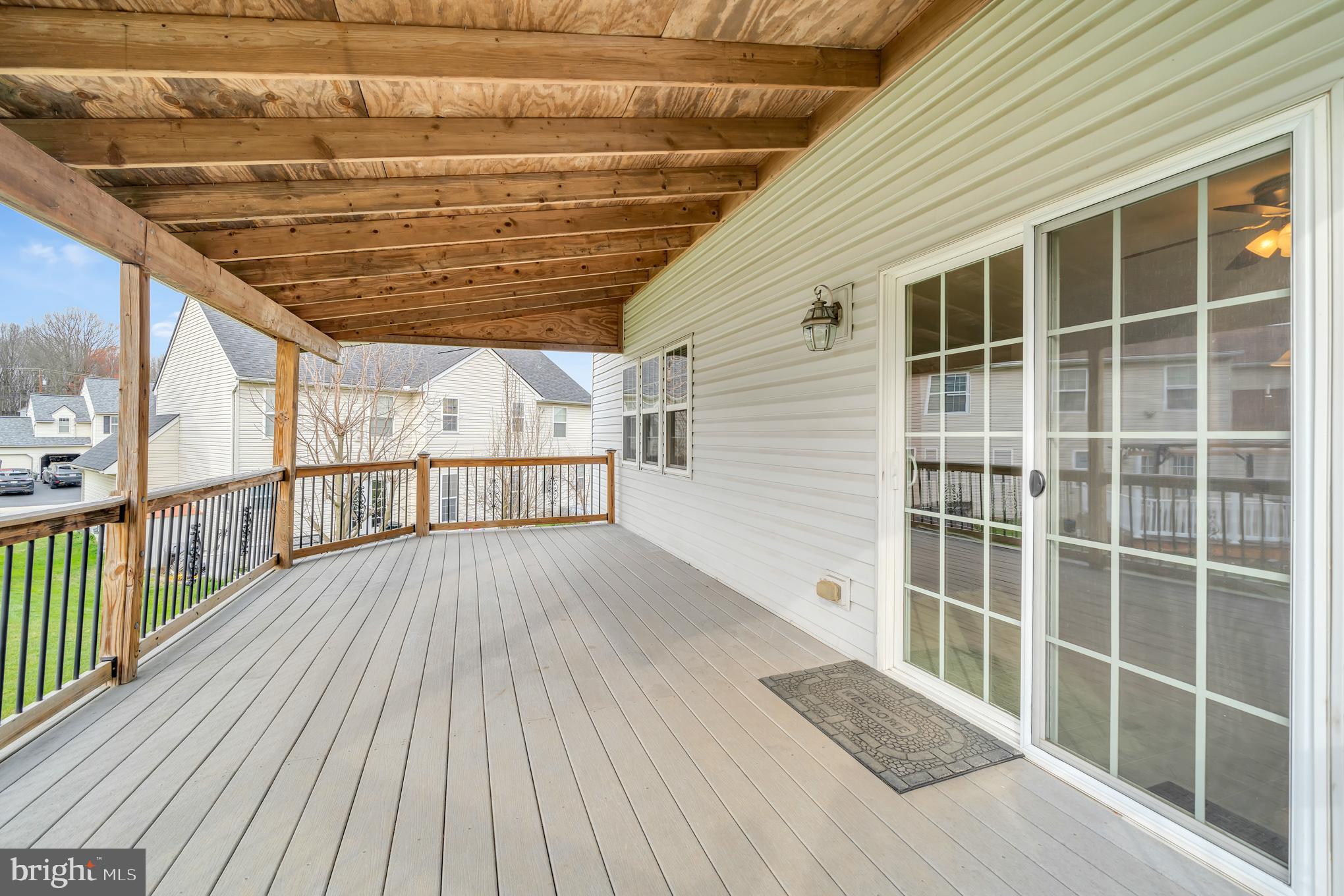 JACOBS CREEK - Residential
