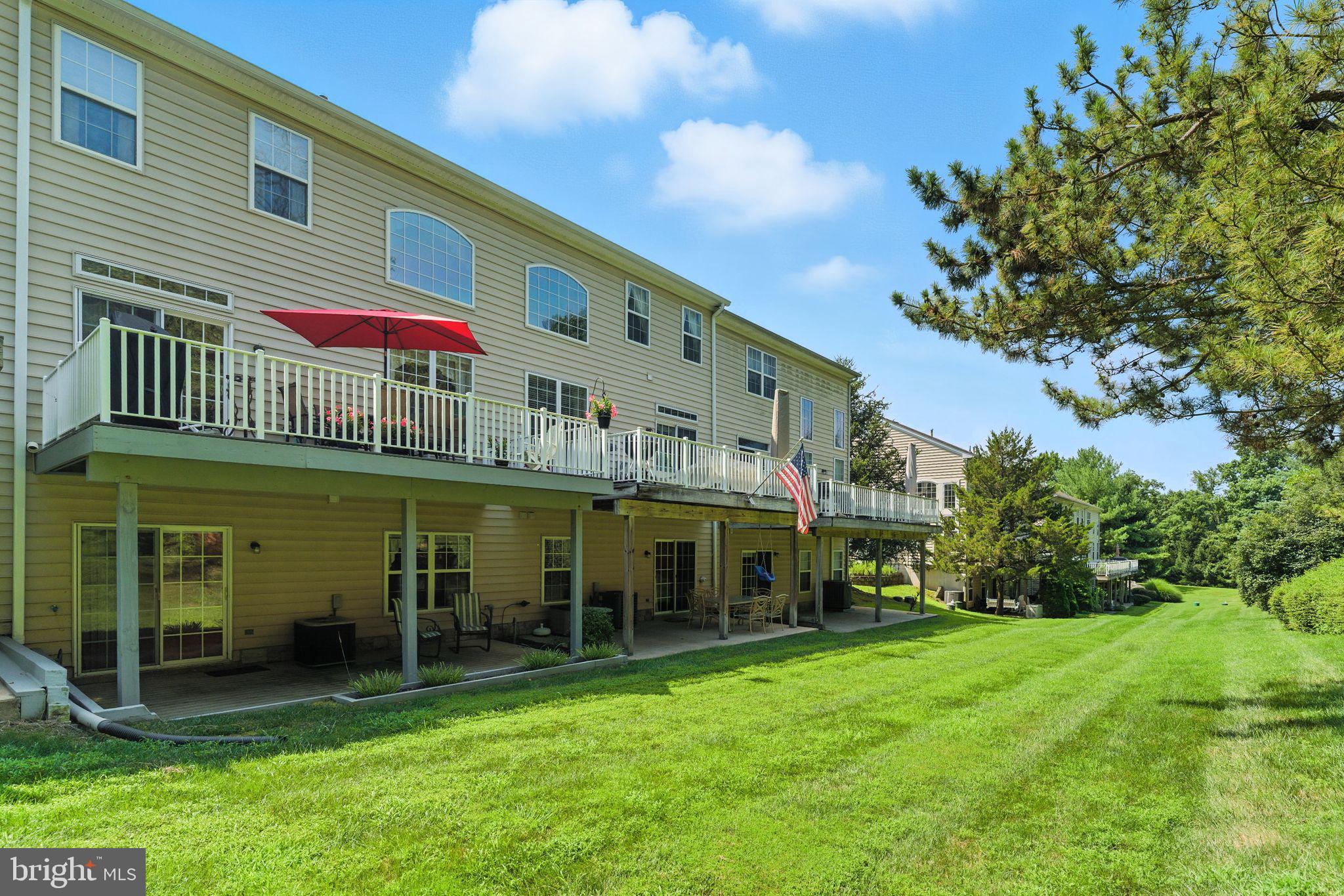 205 N. AZALEA COURT